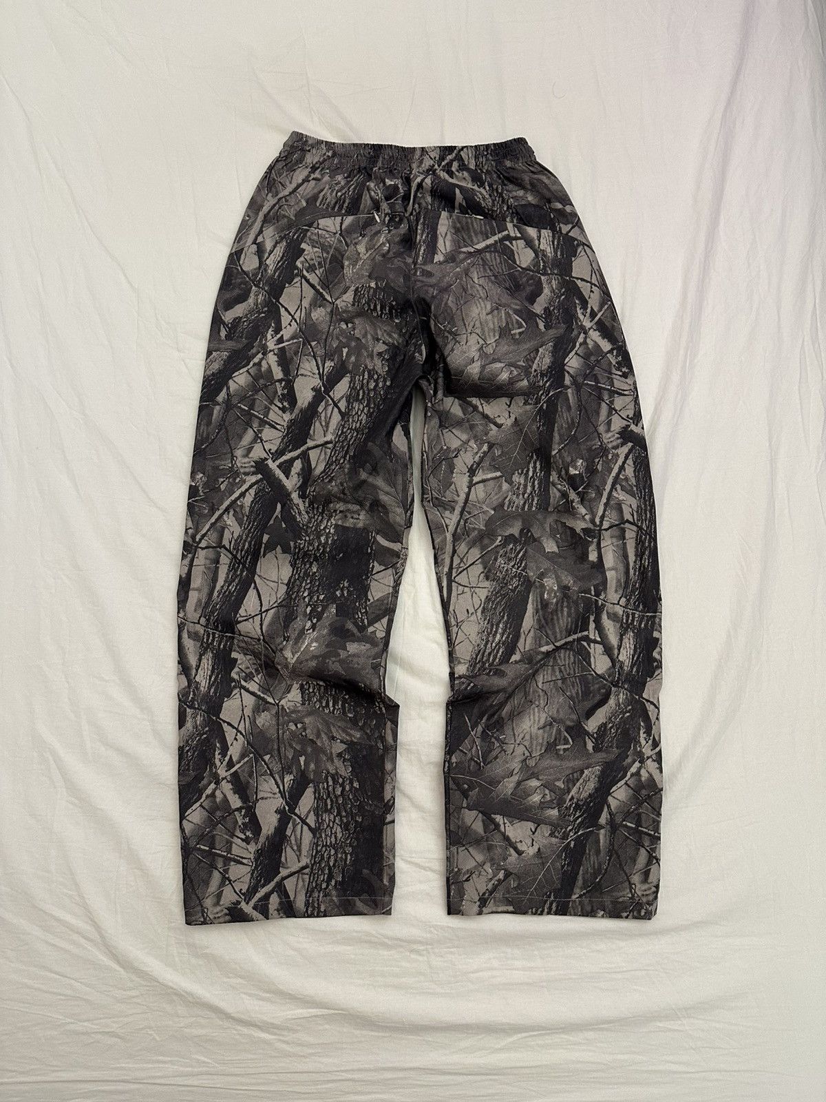 Japanese Brand Real Tree Camo Cargo Pants Size US 32 / EU 48 - 2 Thumbnail