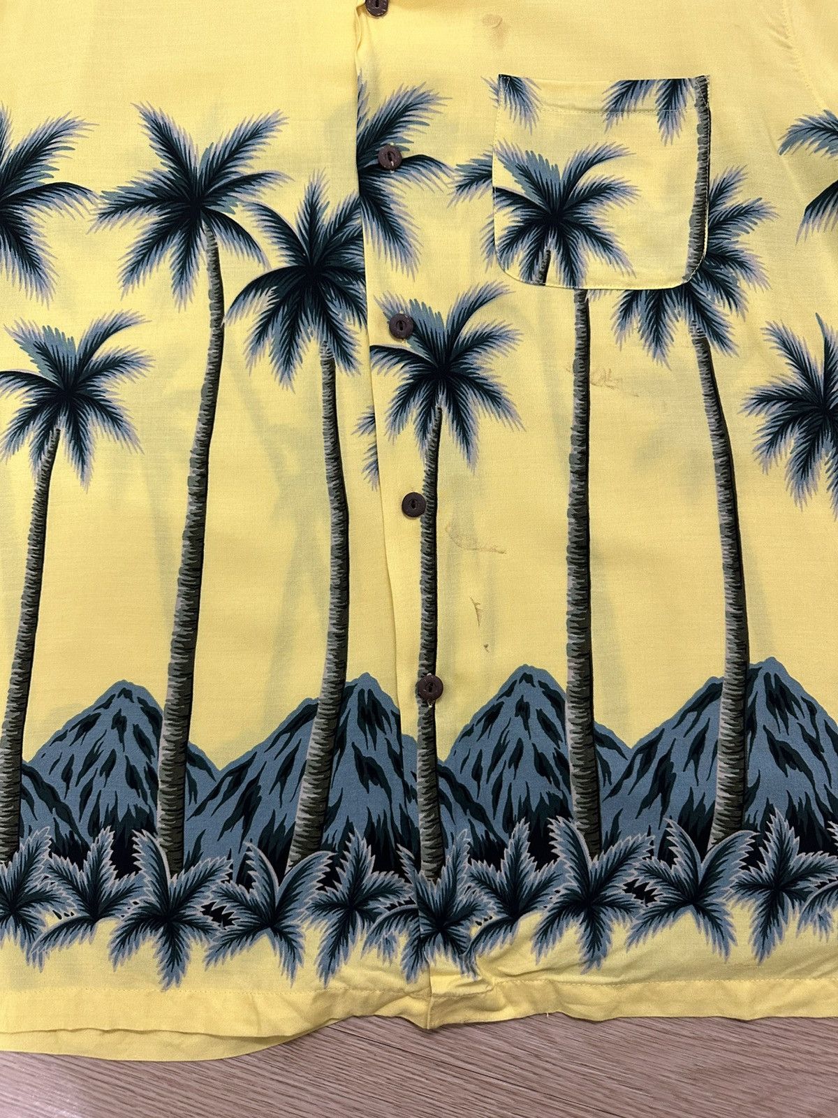 Beauty Beast × Japanese Brand Rare Beautiful Vintage Jungle Storm Authentic Hawaiian Shirt Size US L / EU 52-54 / 3 - 7 Thumbnail
