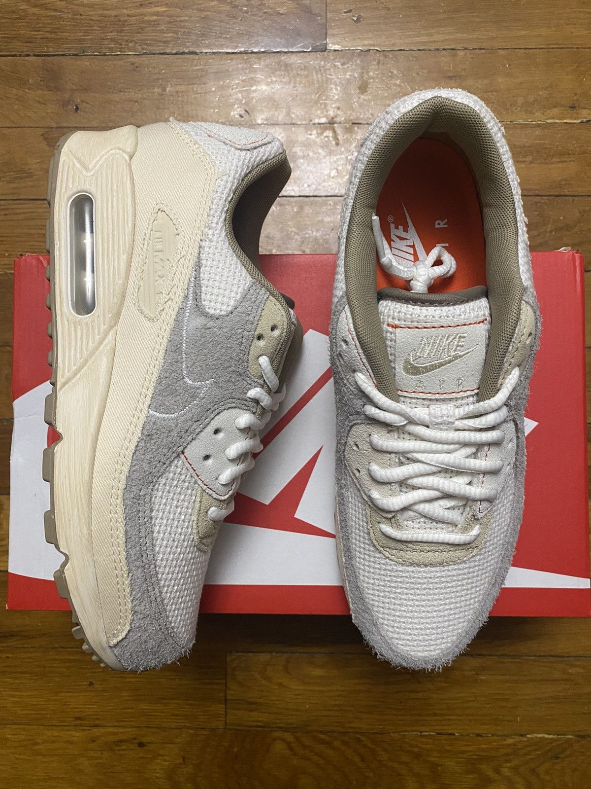 Nike Size 7.5 - Air Max 90 Premium Muslin Sail Pale Ivory Men’s Size US 7.5 / EU 40-41 - 1 Thumbnail