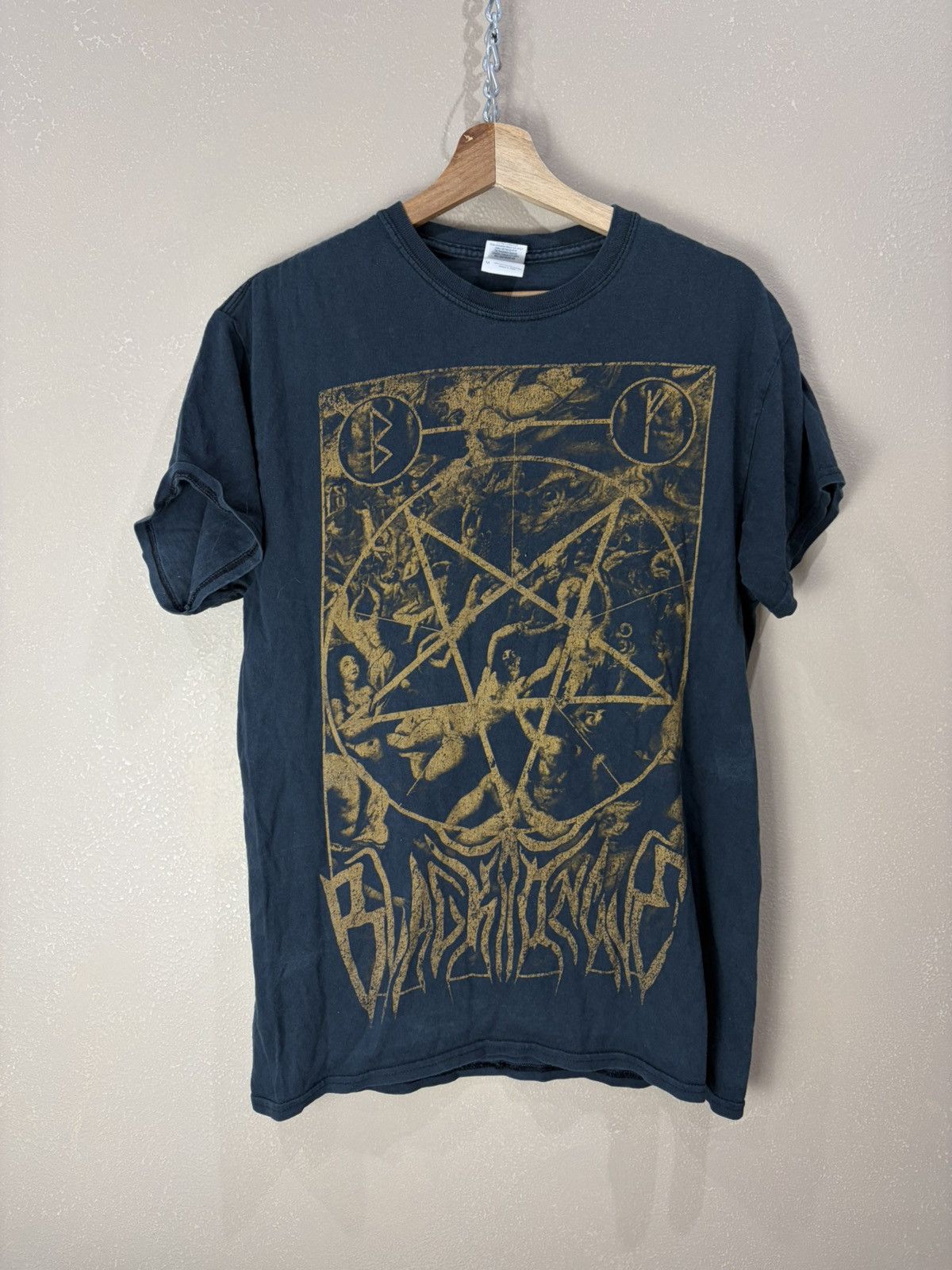 Band Tees 2000s Behemoth Vintage Metal Band T-Shirt thrashed sunfaded Size US M / EU 48-50 / 2 - 1 Thumbnail