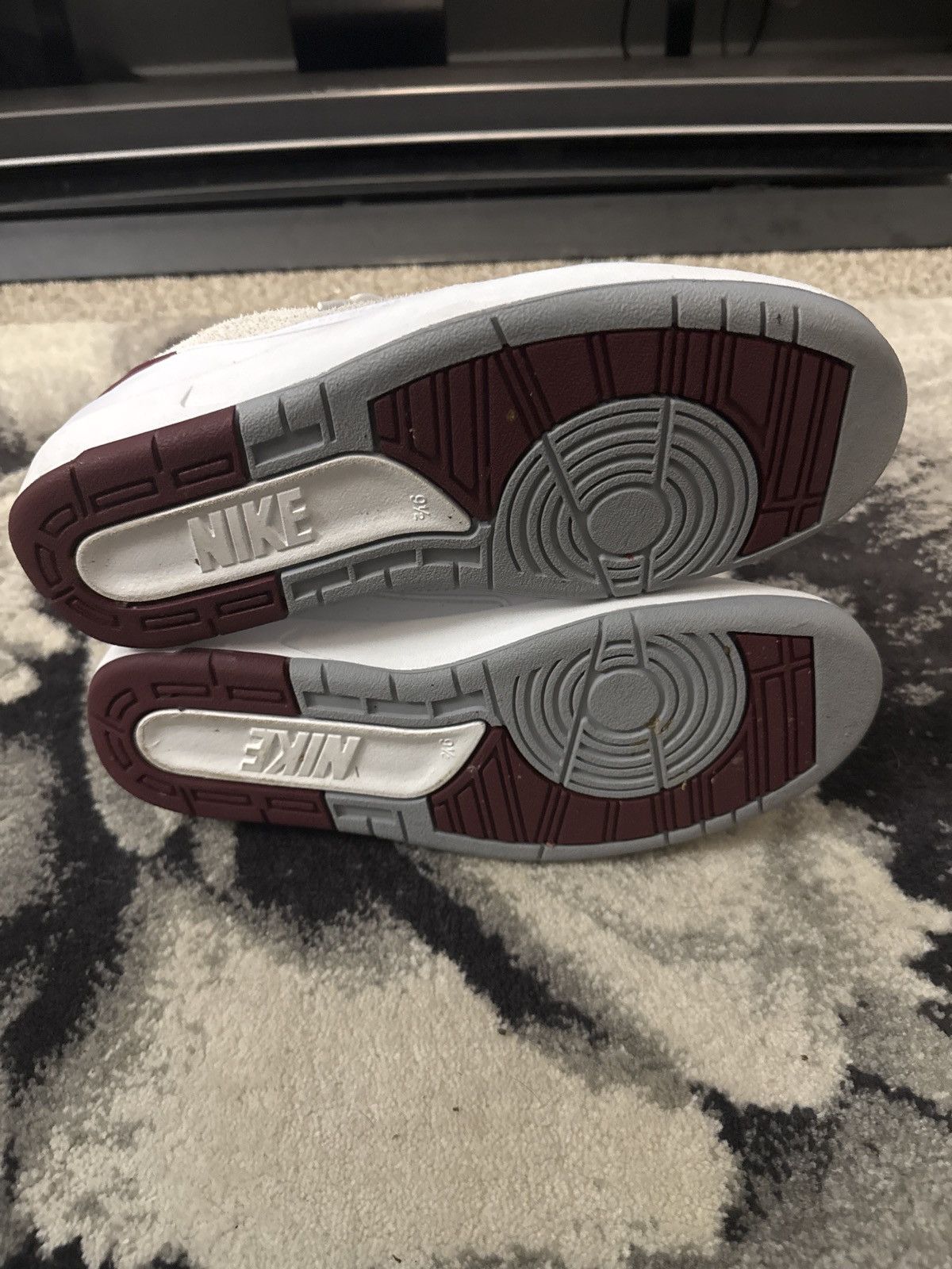 Jordan Brand Air Jordan 2 ‘Cherrywood’ Size US 9.5 / EU 42-43 - 5 Thumbnail