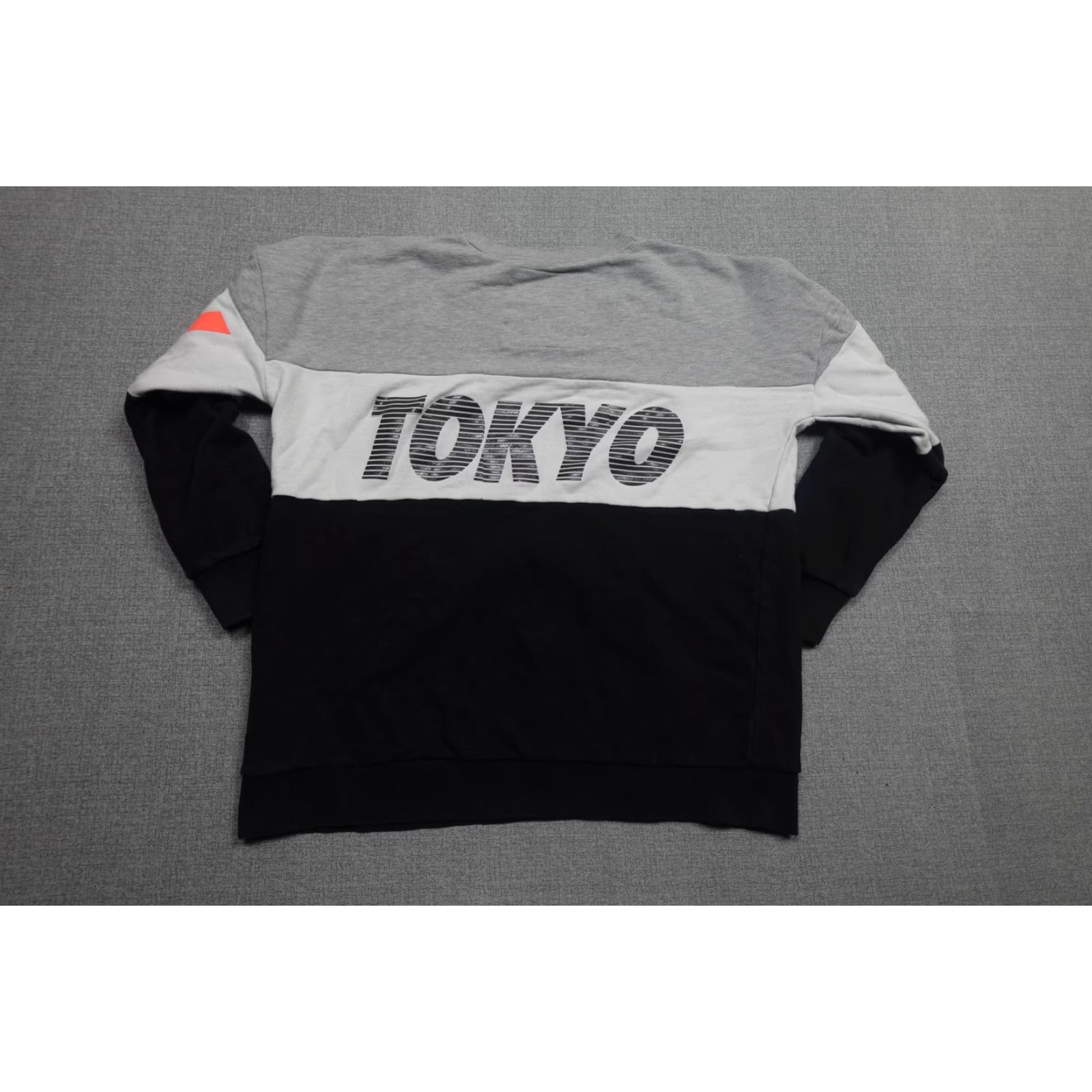 Superdry SUPERdry Sweatshirt Mens XL Gray Black Colorblock TOKYO Fleece Crewneck Graphic Print Multicolor City Sports Urban Size US XL / EU 56 / 4 - 4 Thumbnail