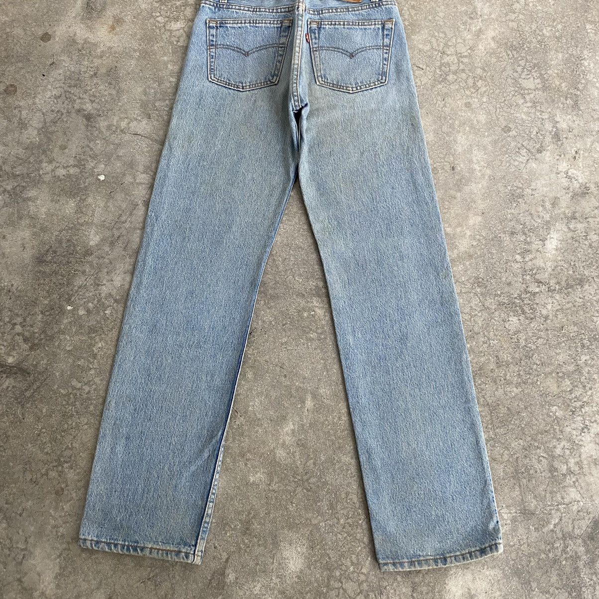Levi's Vintage 1994 Levis 501 Light Blue Denim Jeans Size US 27 - 15 Thumbnail