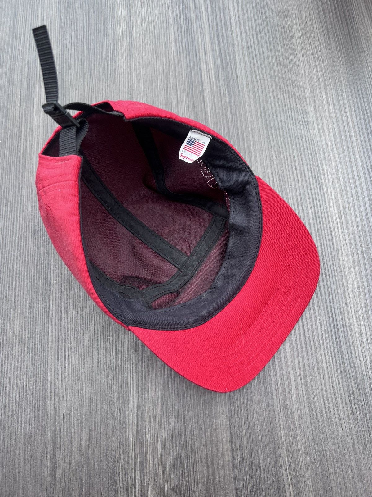 Supreme Supreme Perforated Logo Cap Size ONE SIZE - 3 Thumbnail