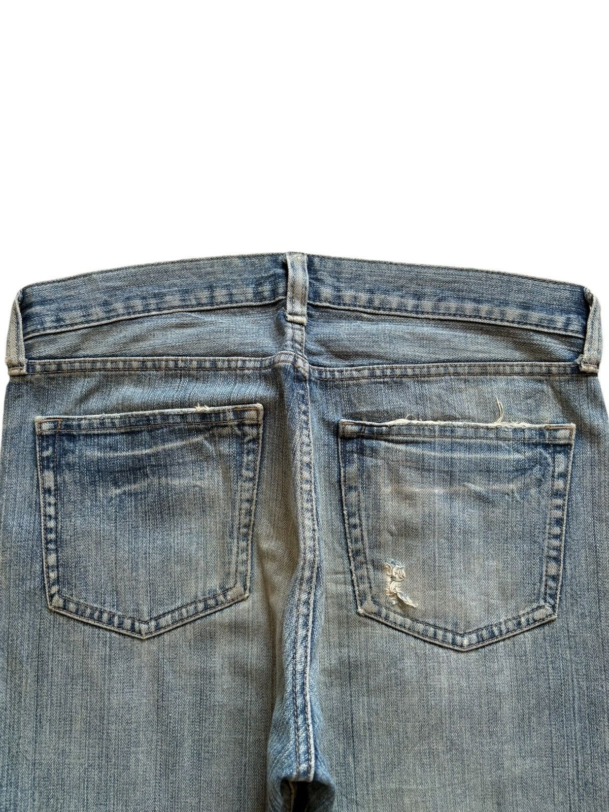 Uniqlo SALES🔥Vintage Uniqlo Mud Wash Distressed Baggy Jeans Size US 33 - 8 Thumbnail