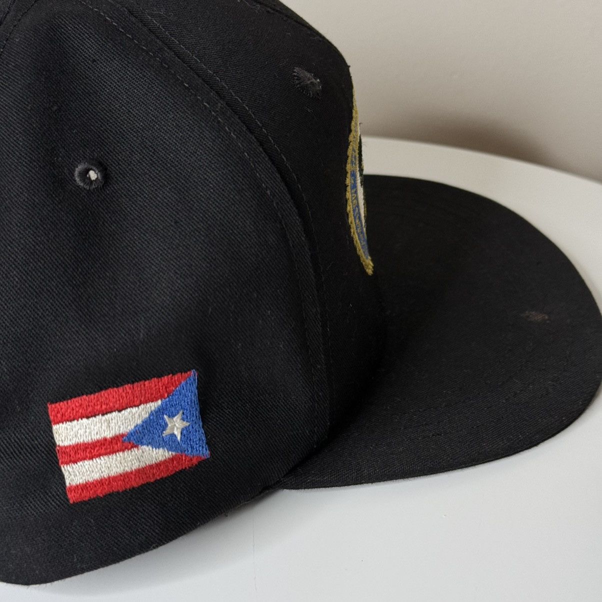 Vintage Vintage Black Snapback Cap With Gold Badge – Union Workers Size ONE SIZE - 5 Thumbnail