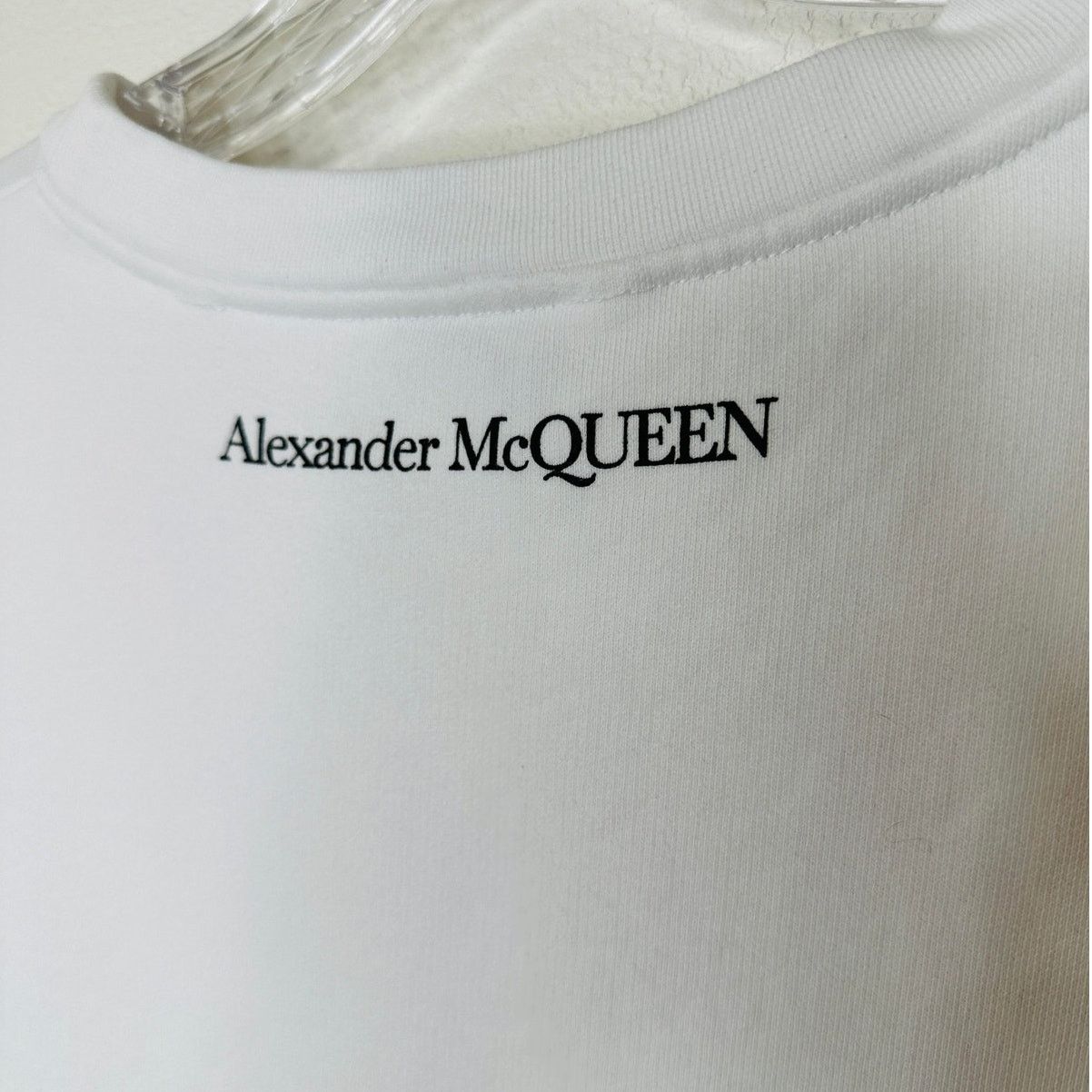 Alexander McQueen Alexander McQueen White Red Print Cotton Sweatshirt 46 / 12 Size XL / US 12-14 / IT 48-50 - 6 Thumbnail