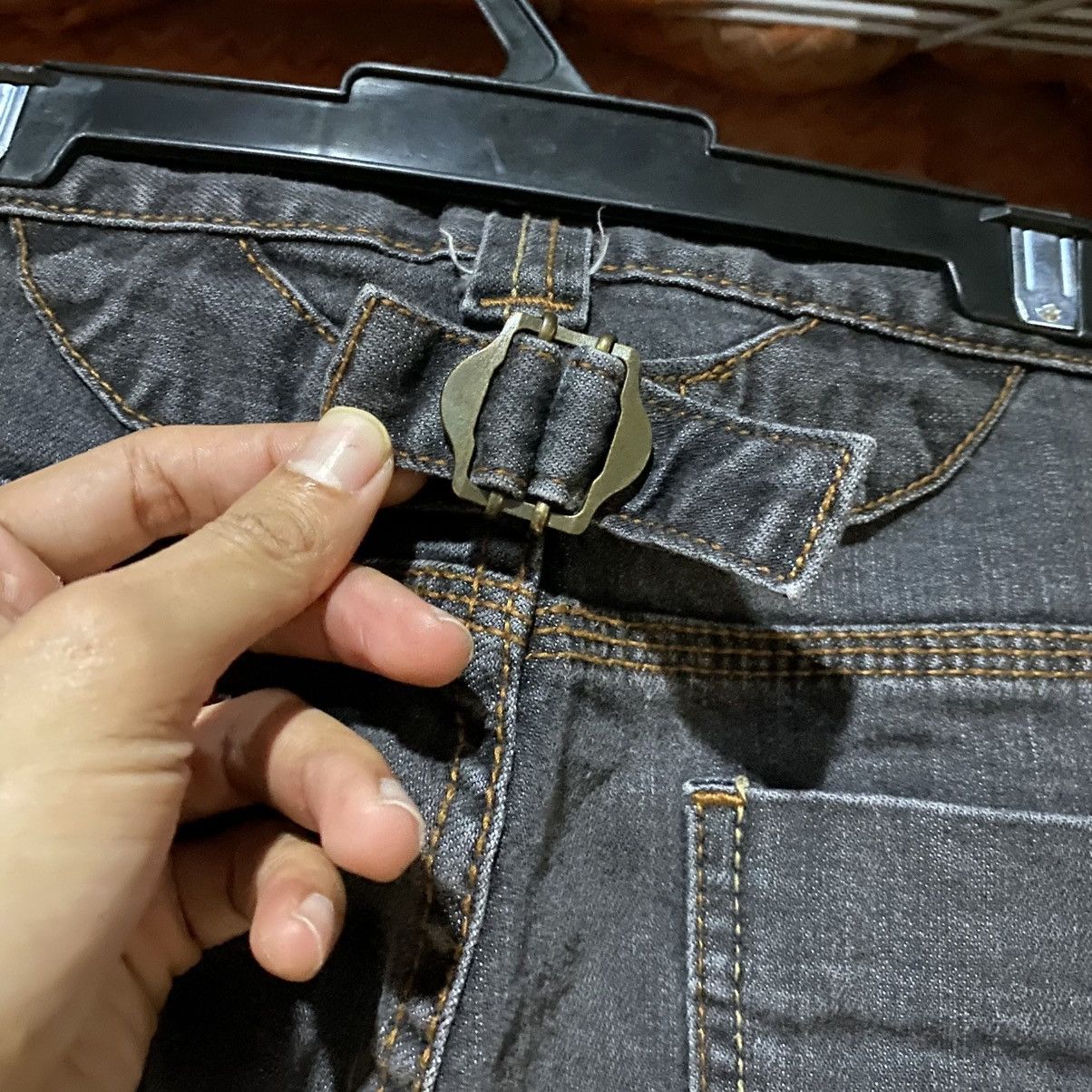 Fubu Vintage 90’s FUBU Buckle Denim Jeans Size US 32 / EU 48 - 14 Thumbnail