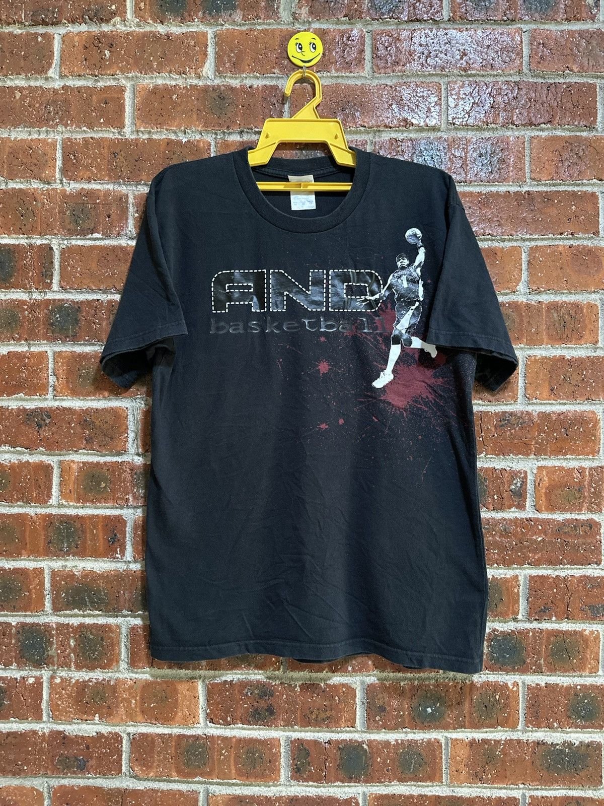 NBA × Vintage Vintage And 1 Basketball Faded Tee Size US M / EU 48-50 / 2 - 1 Thumbnail