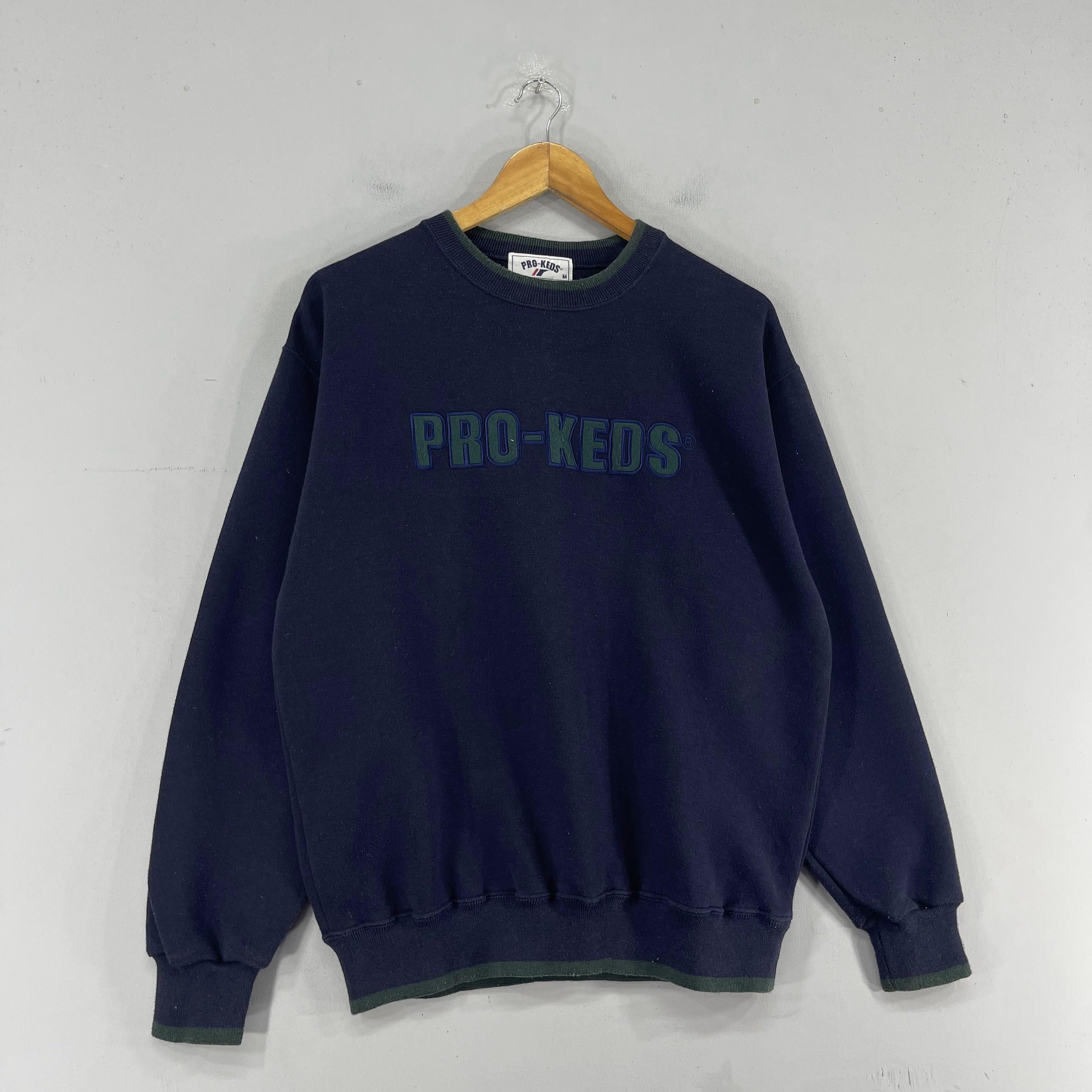 Japanese Brand × Vintage Vintage PRO KEDS Spellout Embroidery Crewneck Sweatshirt Size US M / EU 48-50 / 2 - 3 Thumbnail