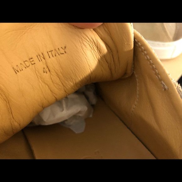 MM6 Unisex MM6 Maison Margiela embossed lowtop sneaker Size US 8 / EU 41 - 4 Thumbnail
