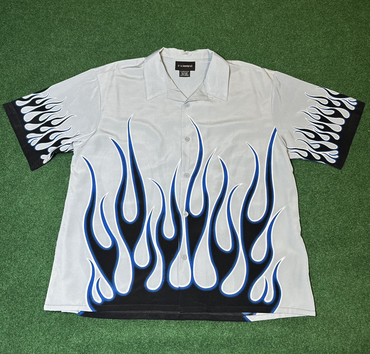 JNCO × Vintage Y2K INSANE Flame Print Biker Button Up Short Sleeve Size US XL / EU 56 / 4 - 1 Thumbnail