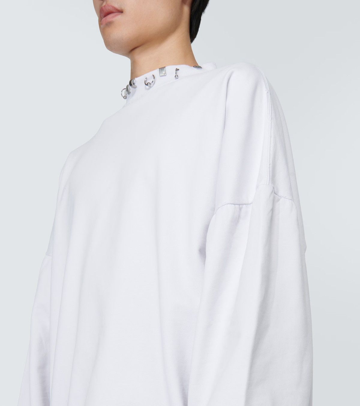 Balenciaga Balenciaga Pierced Sweatshirt Size US S / EU 44-46 / 1 - 3 Thumbnail