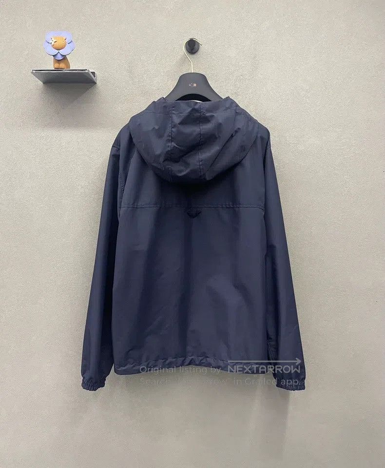 Louis Vuitton Louis Vuitton Navy Blue Logo Print Reversible Windproof Ho Size US XXL / EU 58 / 5 - 3 Thumbnail