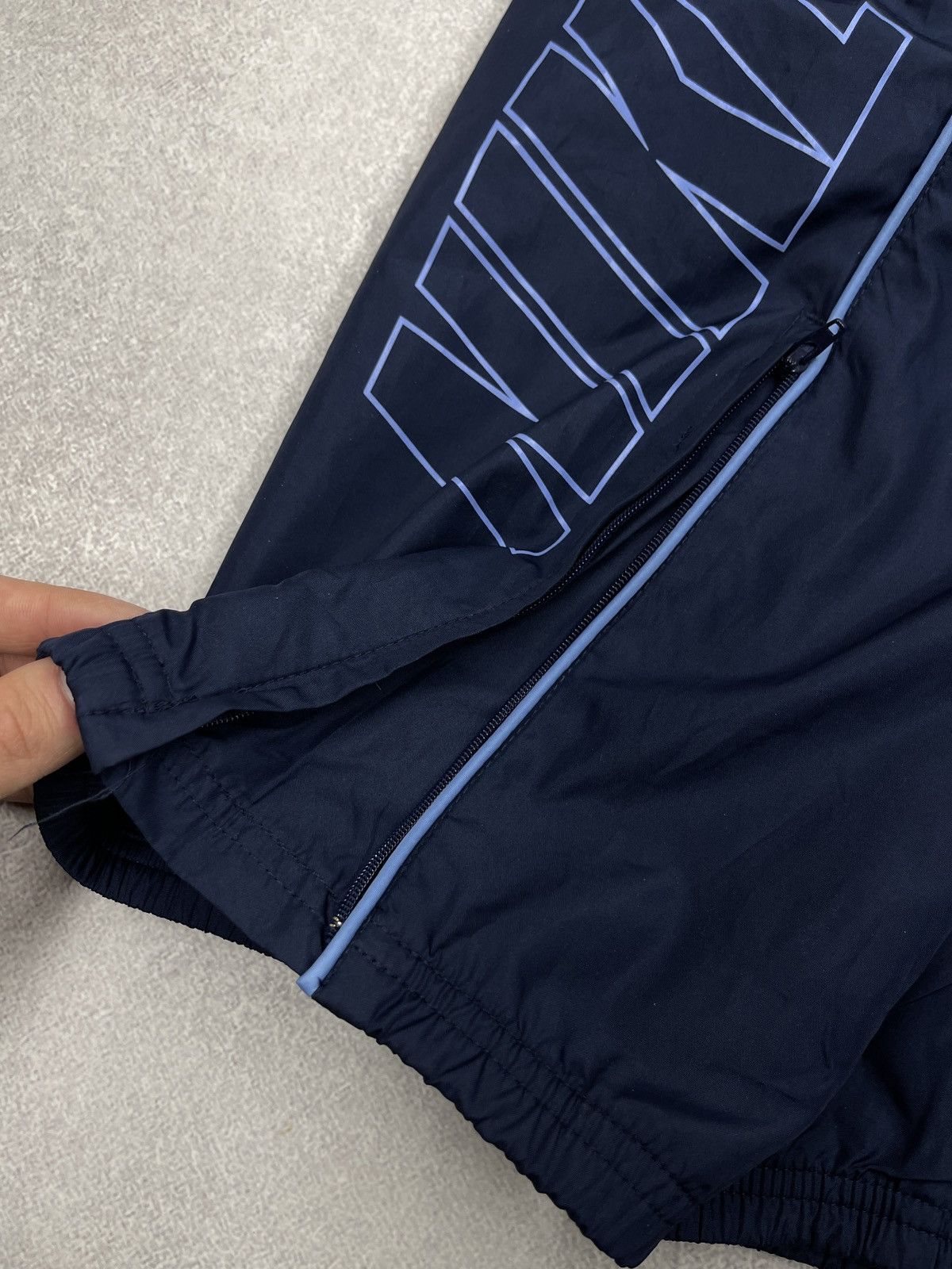 Nike Vintage Nike Nylon Sweatpants Navy Drill Y2K ACG TECH Size S Size US 30 / EU 46 - 9 Thumbnail