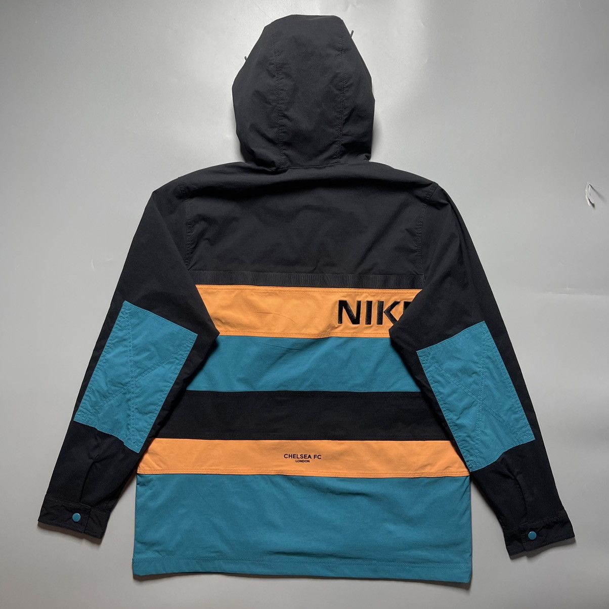 Nike CHELSEA NIKE 2021/2022 WOVEN HOODED FOOTBALL JACKET Size US L / EU 52-54 / 3 - 12 Thumbnail