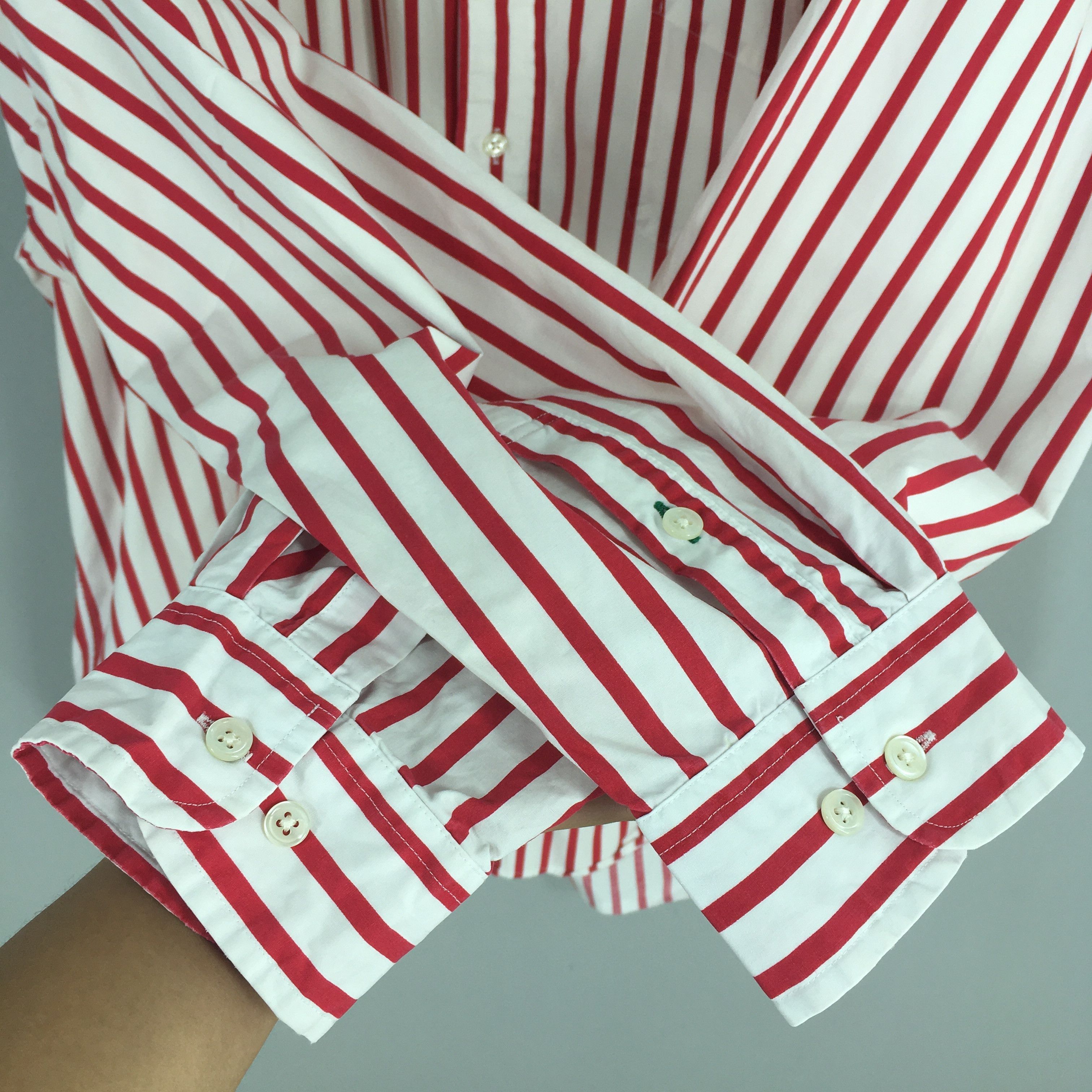 Tommy Hilfiger × Vintage Vintage Tommy Hilfiger Red Stripes Oxfords Button Down XL Size US XL / EU 56 / 4 - 5 Thumbnail