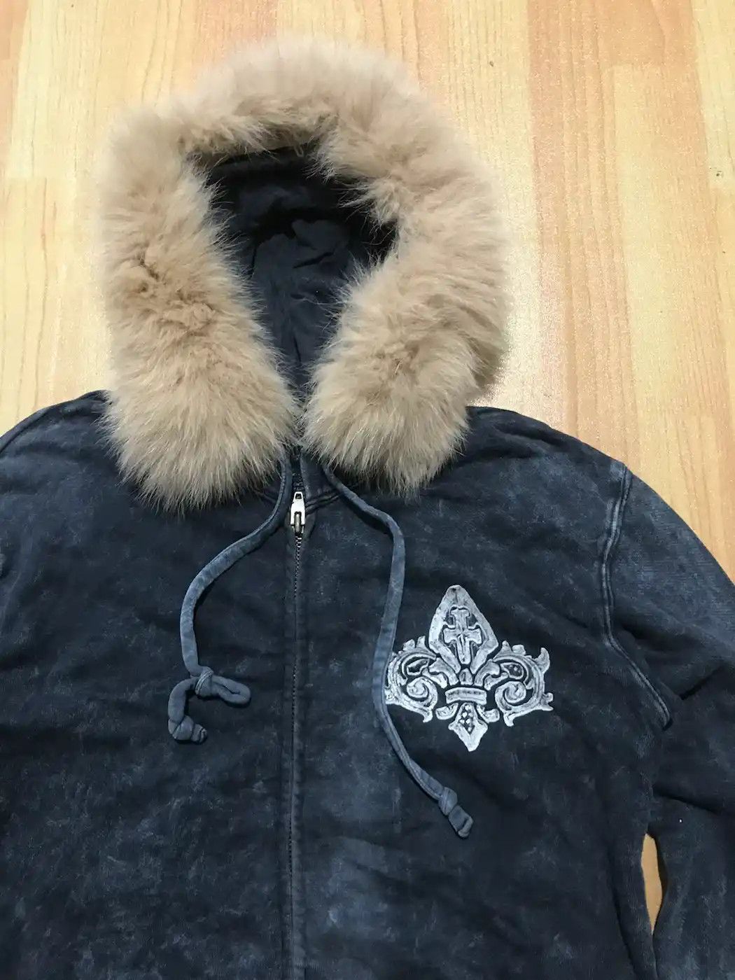 Buckaroo skeleton washed fur hoodie lgb styled