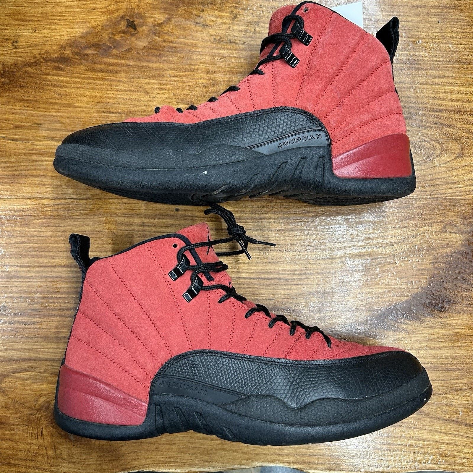 Jordan Brand Size 12 - Jordan 12 Retro Reverse Flu Game 2020 Lightly Worn Size US 12 / EU 45 - 2 Thumbnail