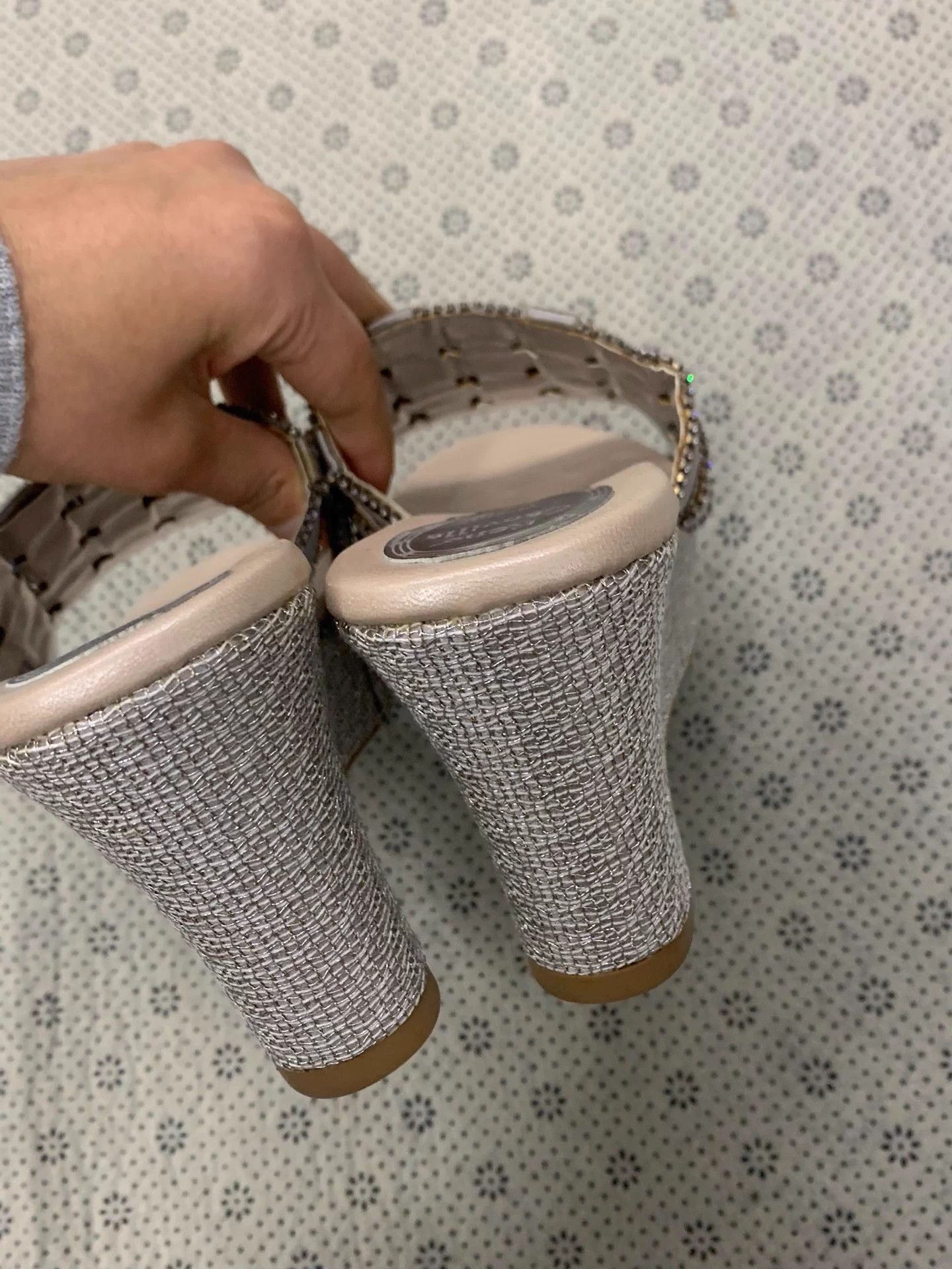 Rene Caovilla Rene Caovilla Gray Crystal Woven Heeled Slipper 36.5 New Size US 6.5 / IT 36.5 - 4 Thumbnail
