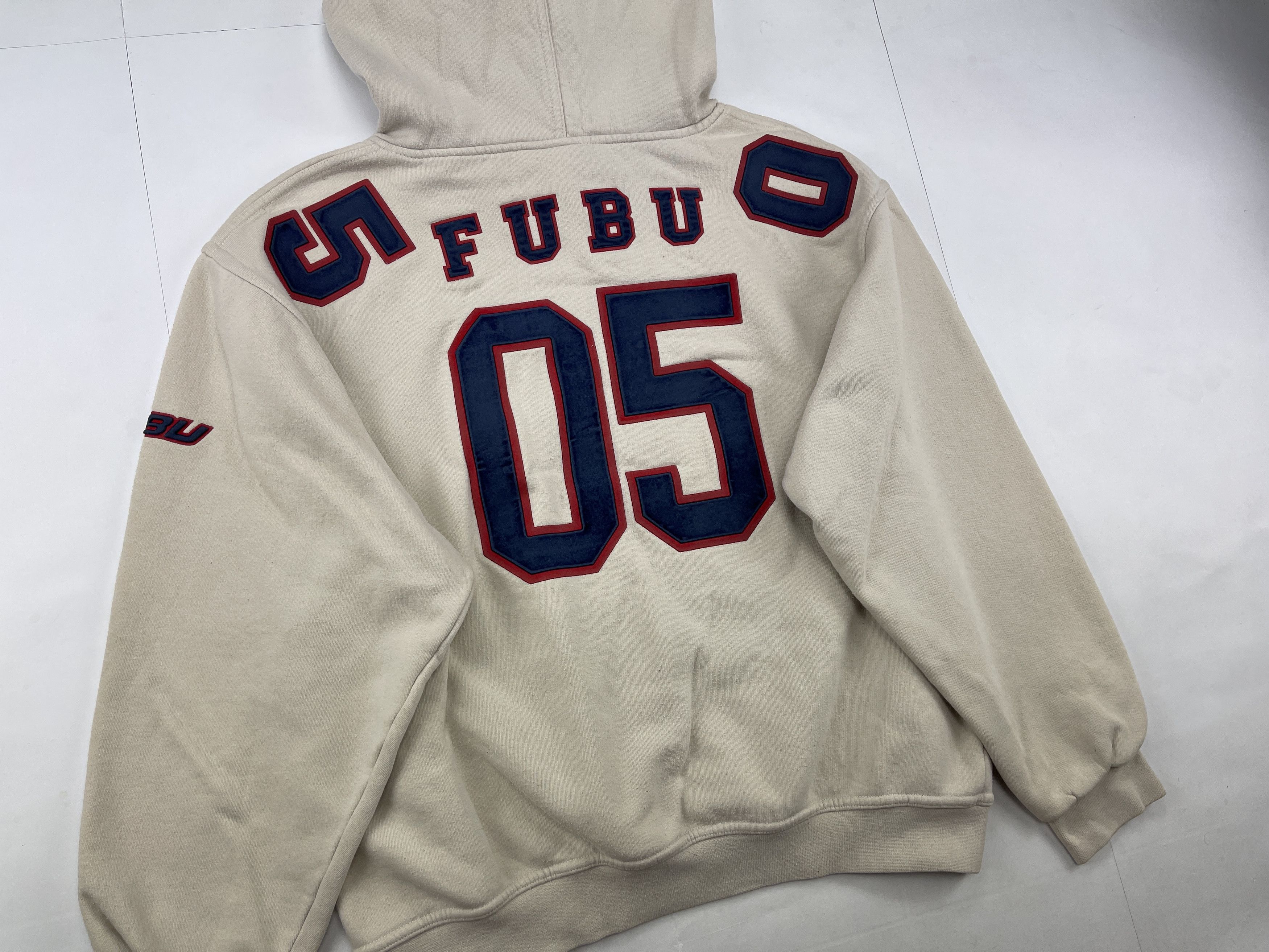 Fubu FUBU hoodie vintage 90s hip hop sweatshirt 1990s Y2K size S Size US S / EU 44-46 / 1 - 3 Thumbnail