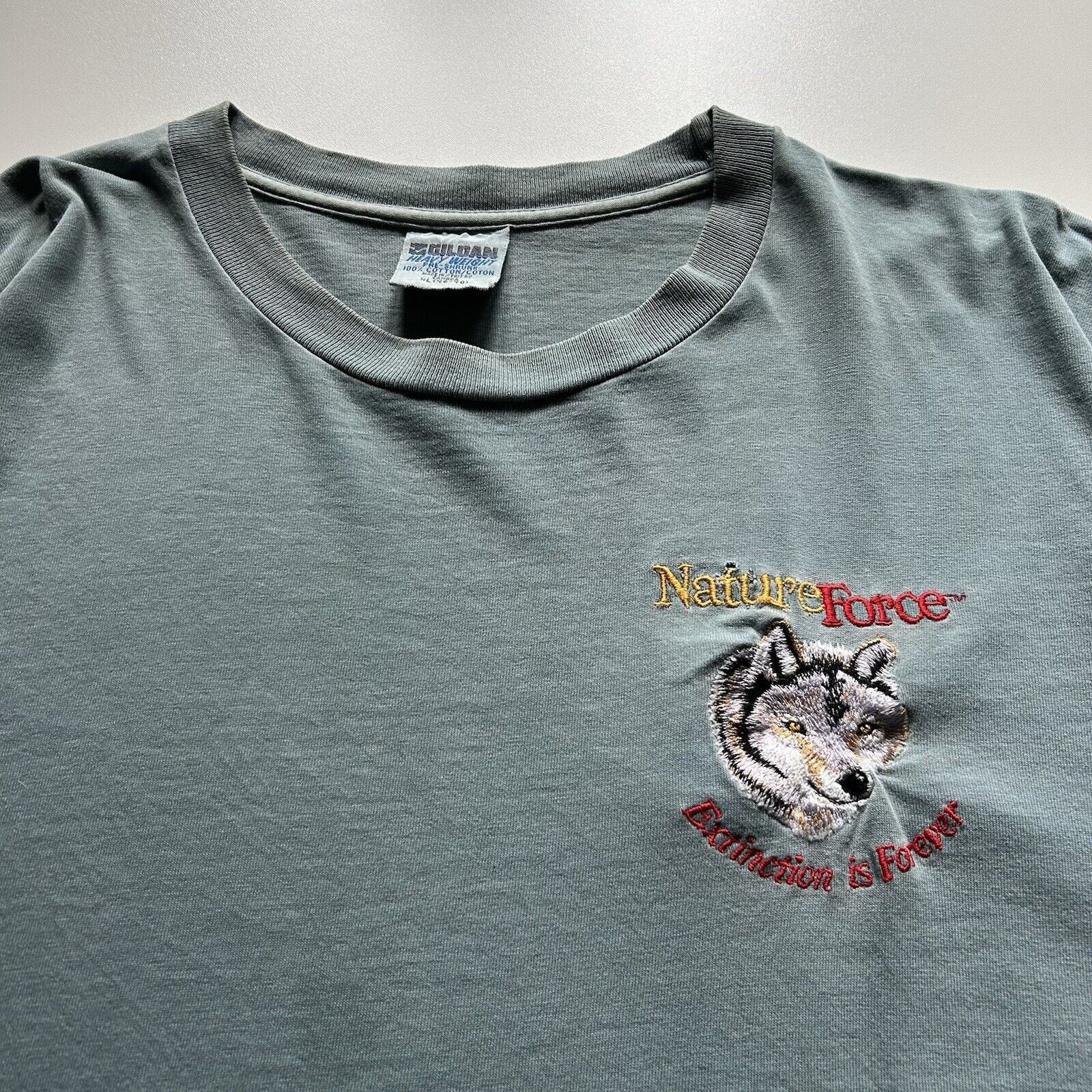 Gildan × Vintage Vintage 90s Extinction Is Forever Wolf Animal Art T Shirt XL Size US XL / EU 56 / 4 - 2 Thumbnail