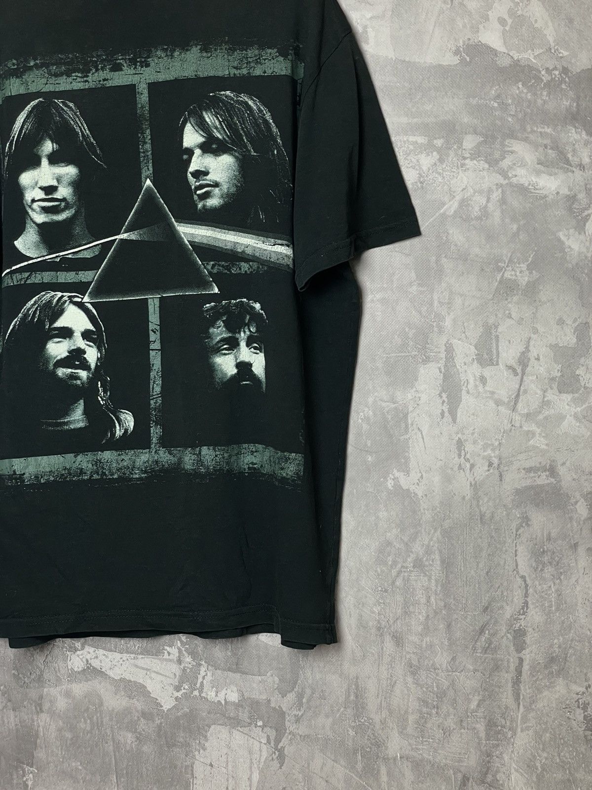 Band Tees × Vintage Vintage 90s PINK FLOYD THE DARK SIDE OF THE MOON T SHIRT Size US L / EU 52-54 / 3 - 11 Thumbnail
