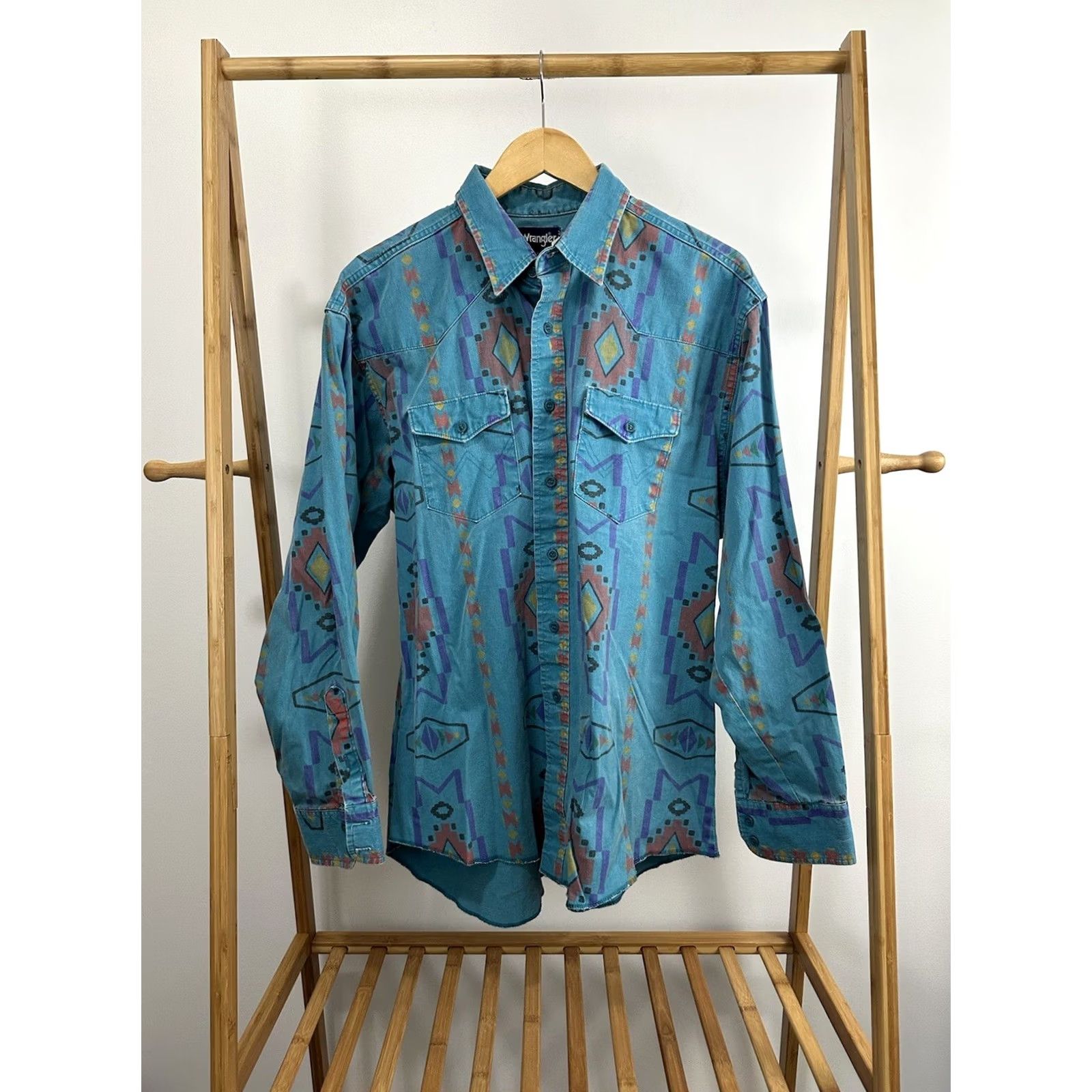 Wrangler VTG Wrangler Brushpopper Western Shirt XL Teal Multicolor Geometric Pattern Button-Up Mens 90s Aztec Navajo Tails Size US XL / EU 56 / 4 - 2 Thumbnail