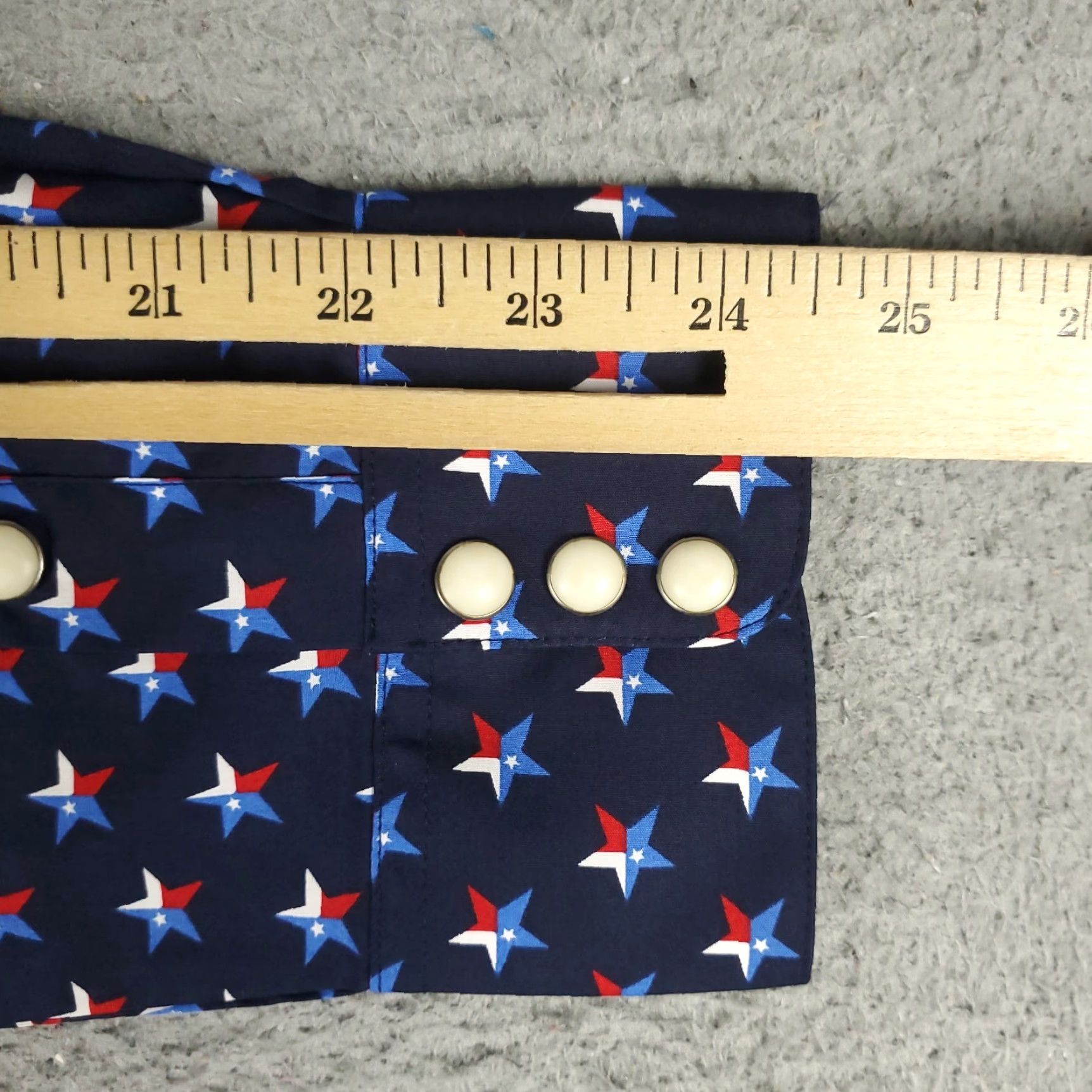 Ariat Ariat Shirt Mens Medium Blue Western Pearl Snap Button-Up Long Sleeve Star Print Size US M / EU 48-50 / 2 - 7 Thumbnail
