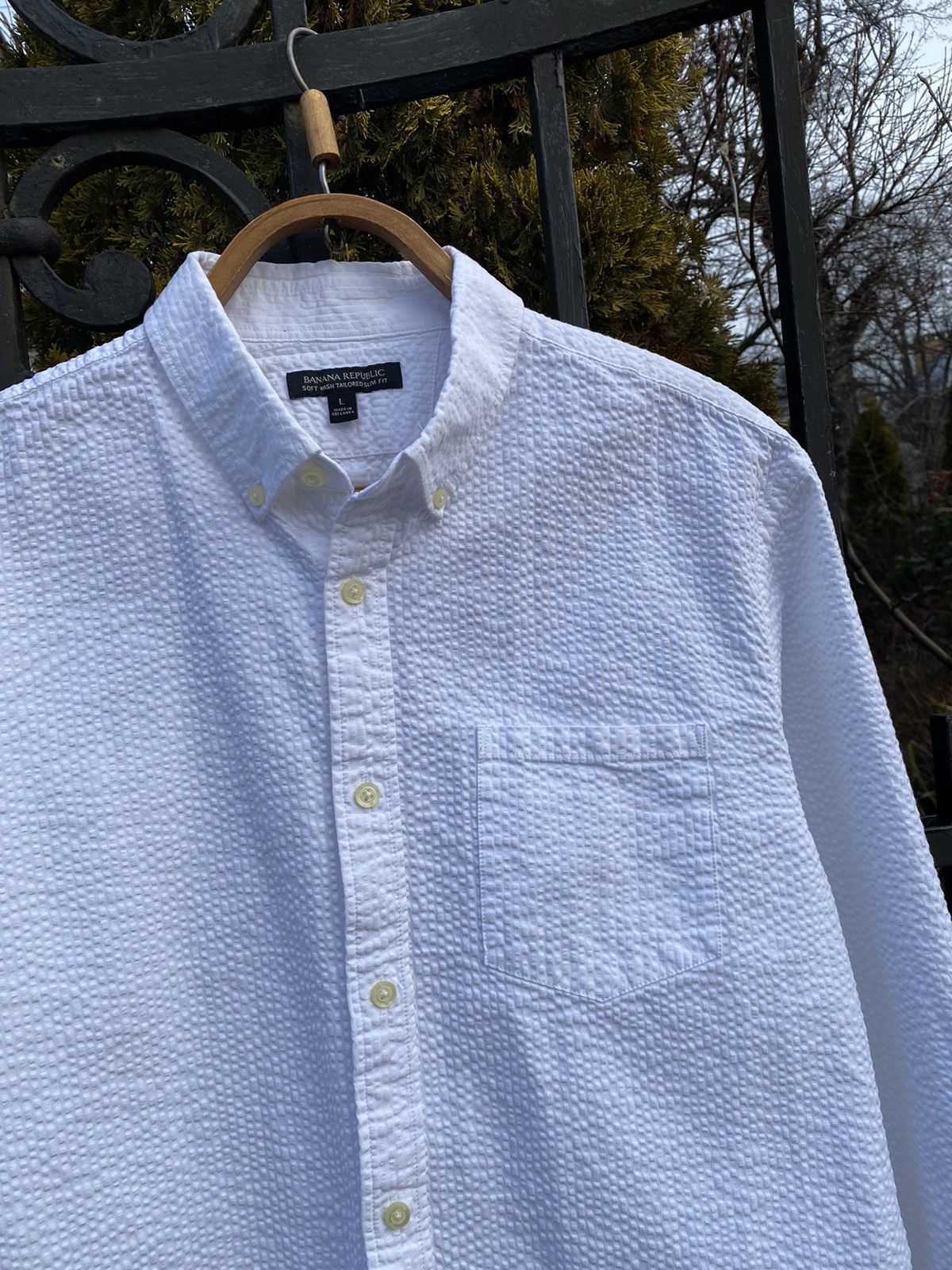 Banana Republic × Vintage Vintage Banana Republic Seersucker Classic ButtonDown Shirt Size US L / EU 52-54 / 3 - 6 Thumbnail