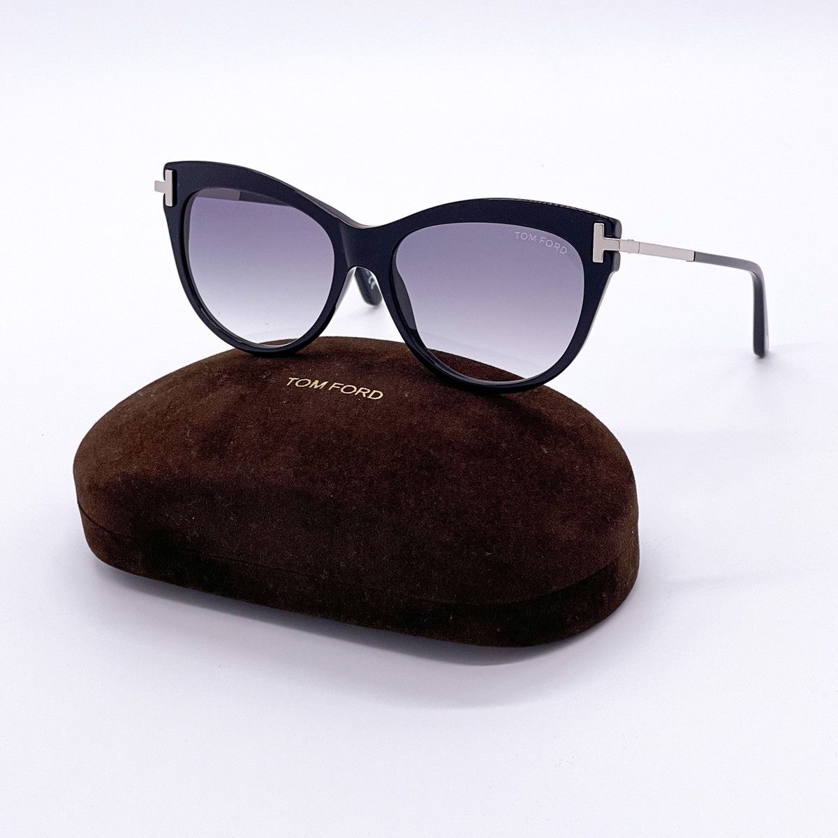 ?️ New Tom Ford Hanley FT1034 01B Sunglasses - Shiny Black Frame Screenshot2025-04-14at11.25.  main image 3