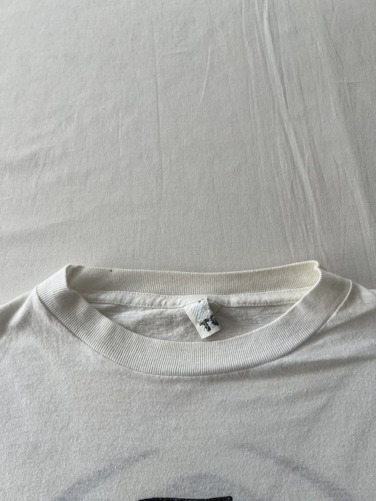Band Tees Vintage 1993 Metallica Wien Rock Band White T-shirt Size US XL / EU 56 / 4 - 11 Thumbnail