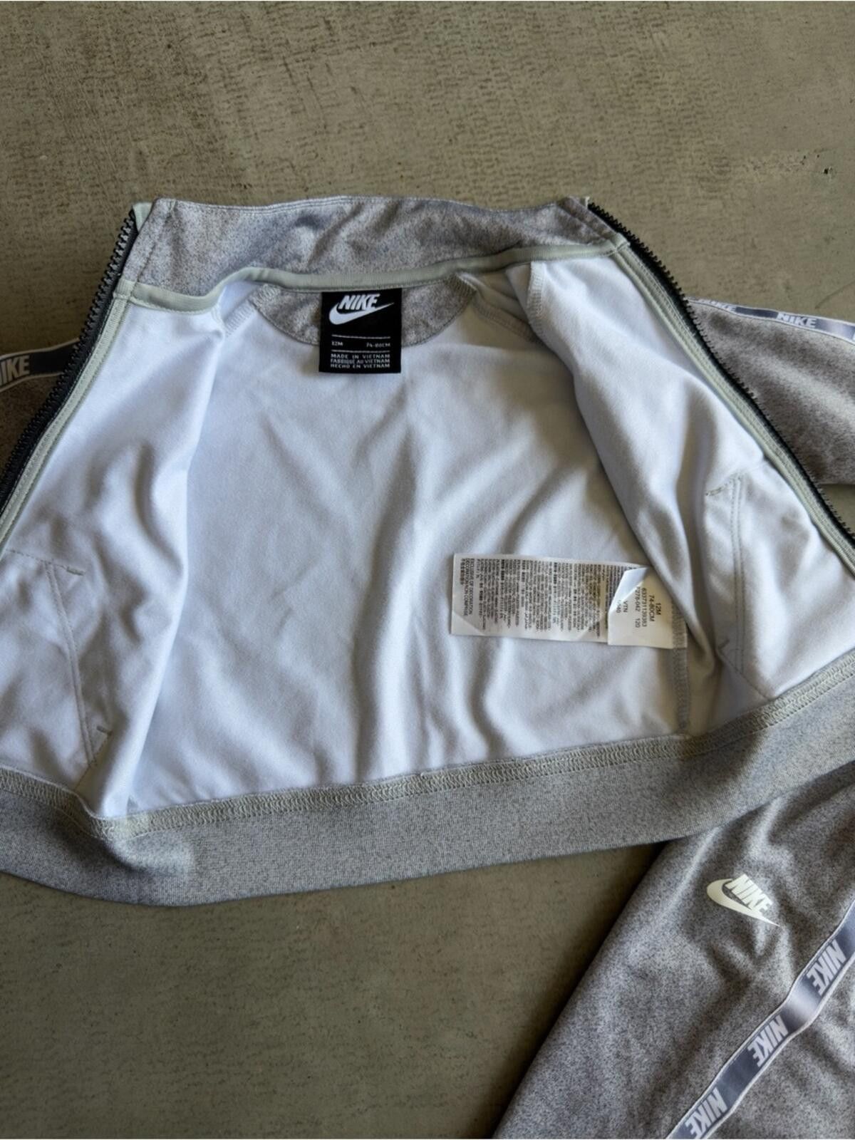 Nike Nike / 2pc Tracksuit Set / Logo Tape 12M / Gray Size ONE SIZE - 8 Thumbnail