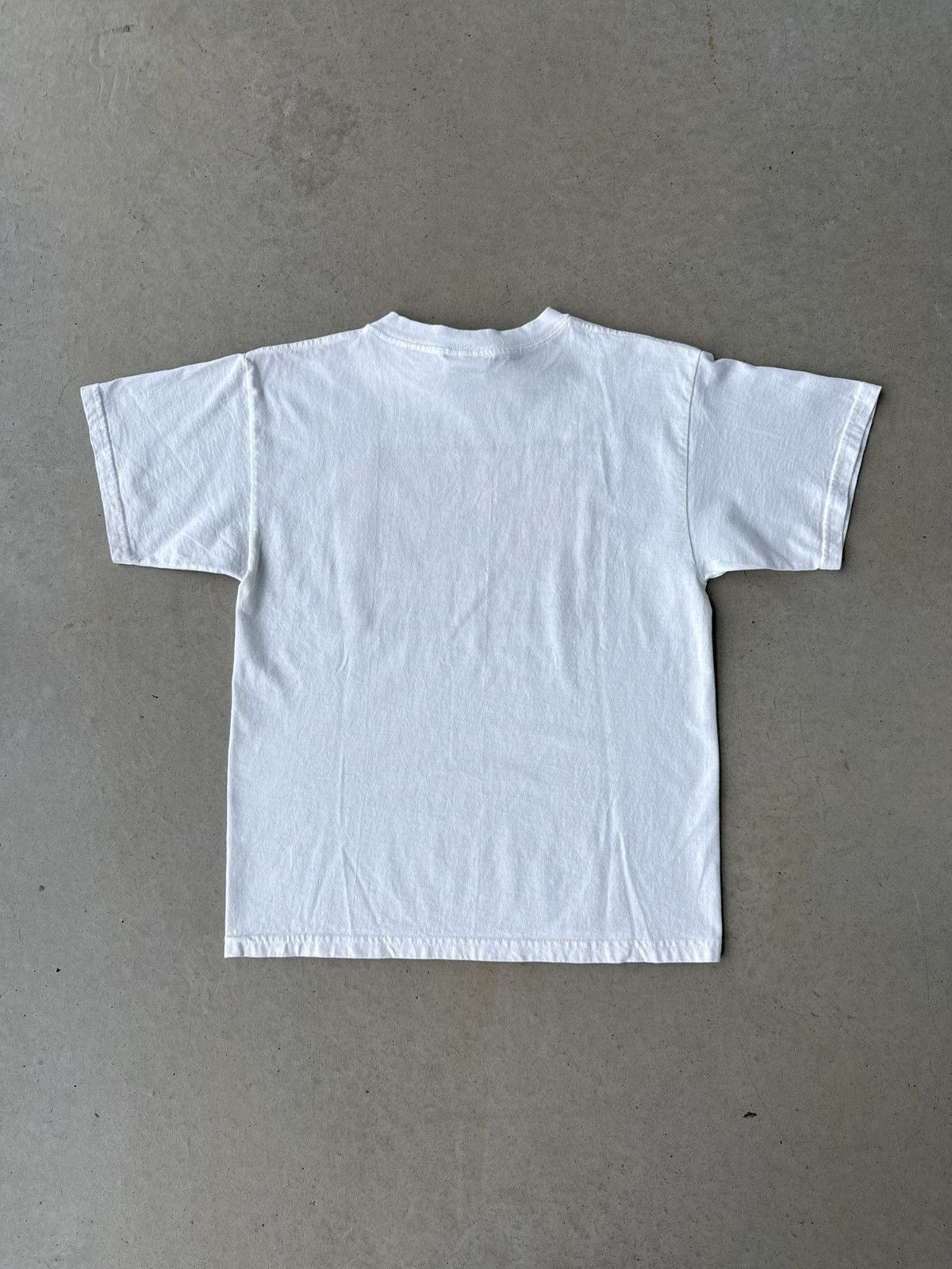 Vintage Vintage 00s Backstreet Boys Into The Millenium Band T-Shirt Size US S / EU 44-46 / 1 - 3 Thumbnail