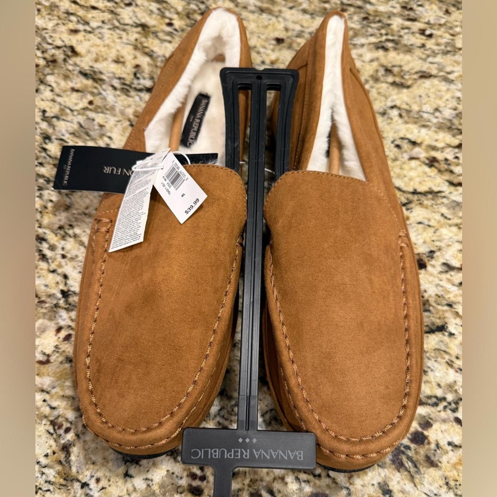 Other Banana Republic Factory tan faux leather & fur slipper XL Size US 7.5 / IT 37.5 - 1 Thumbnail