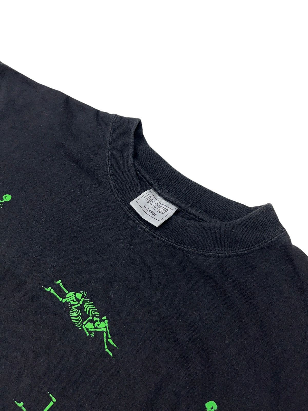 Bones 90s Bone In Love Vintage T-shirt Sexual Positions Size US XL / EU 56 / 4 - 3 Thumbnail