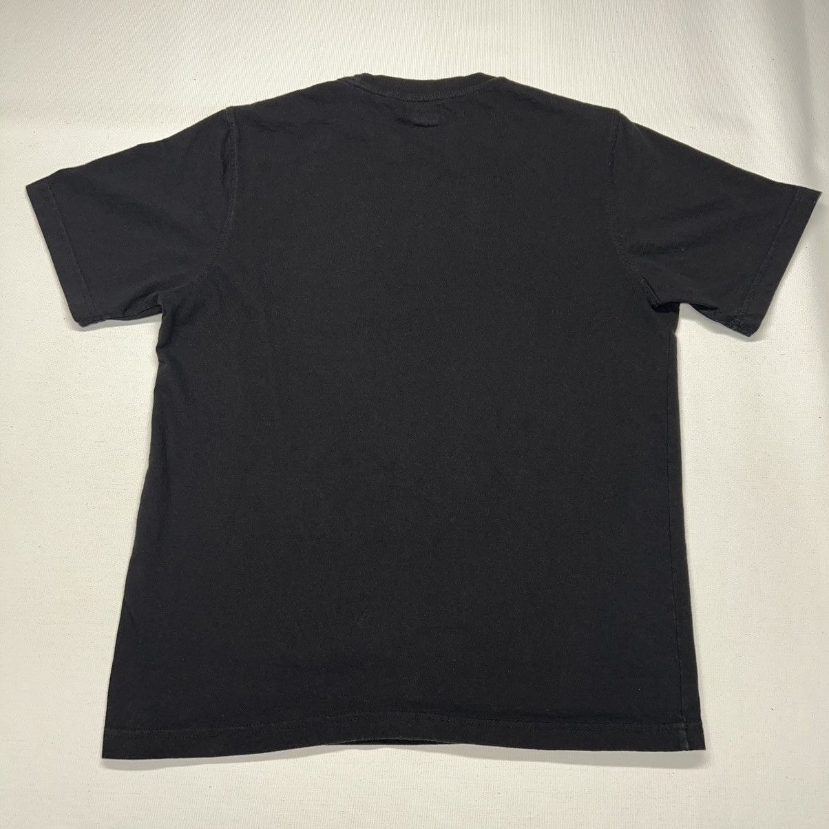 Fila Fila Logo Tee Shirt Black Graphic Print Vertical Athletic Size US M / EU 48-50 / 2 - 5 Thumbnail