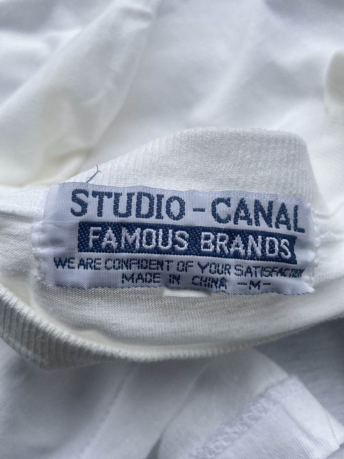 Japanese Brand Vintage Collector Tshirt by Studio Canal Size US M / EU 48-50 / 2 - 12 Thumbnail