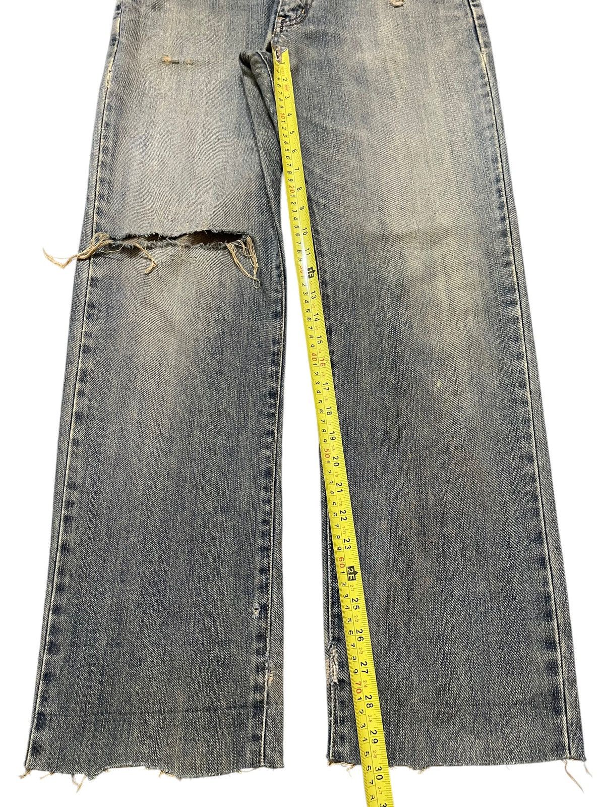 Edwin Vintage Edwin Faded Wash Distressed Loose Jeans Size US 32 / EU 48 - 15 Thumbnail