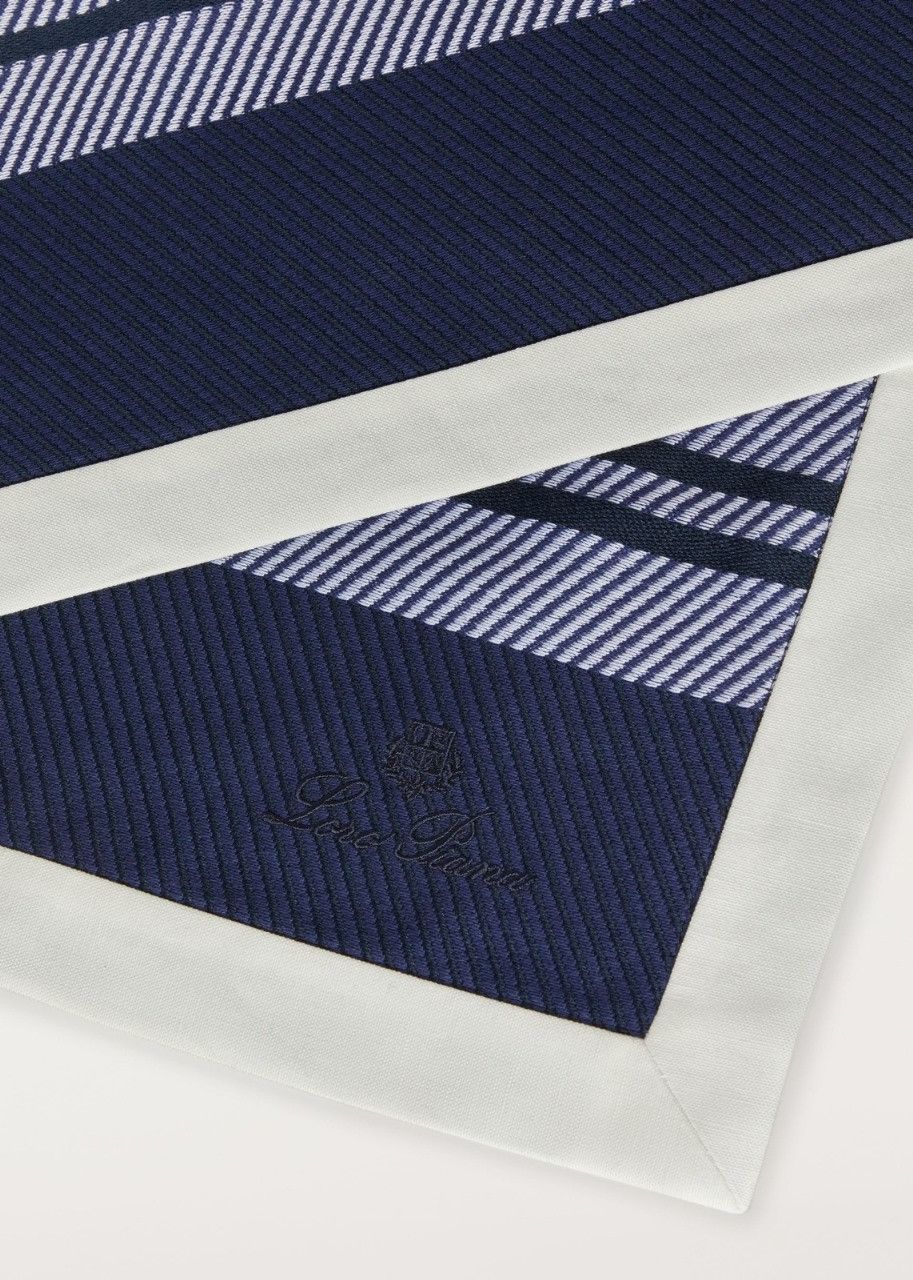Loro Piana o1srvl11e0624 Size: OS AM2058 Beach Towel in Blue Size ONE SIZE - 2 Thumbnail