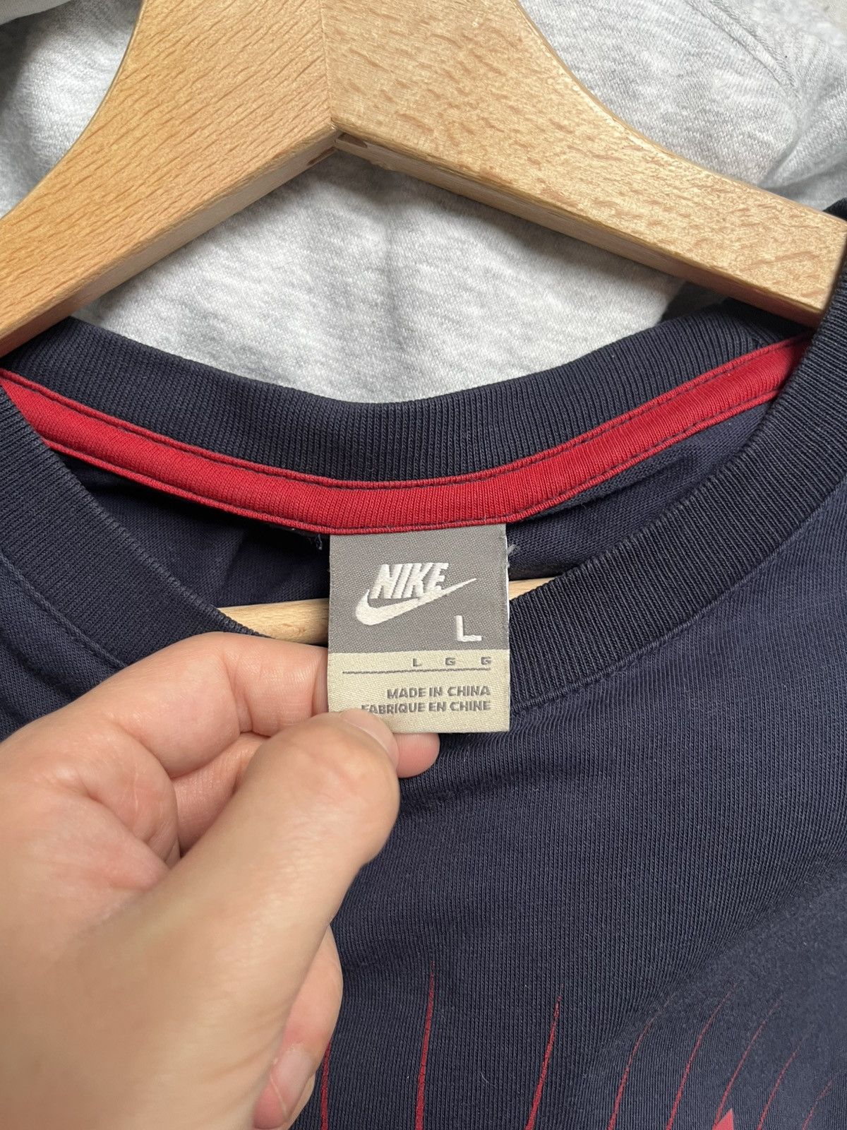 Nike × Vintage Vintage 90s 00s NIKE USA T Shirt Size US L / EU 52-54 / 3 - 3 Thumbnail