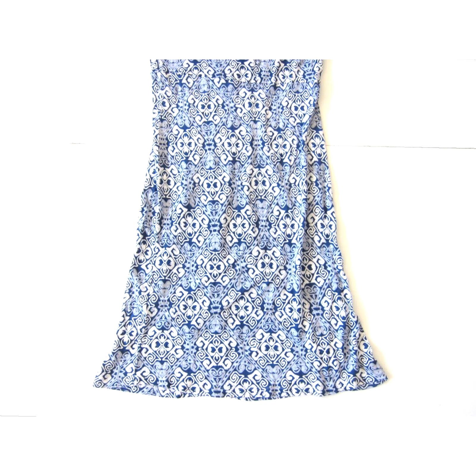 Vintage Nostalgia Blue White Paisley Floral Rayon Stretch Short Sleeve V-Neck Dress M Size 32" / US 10 / IT 46 - 6 Thumbnail