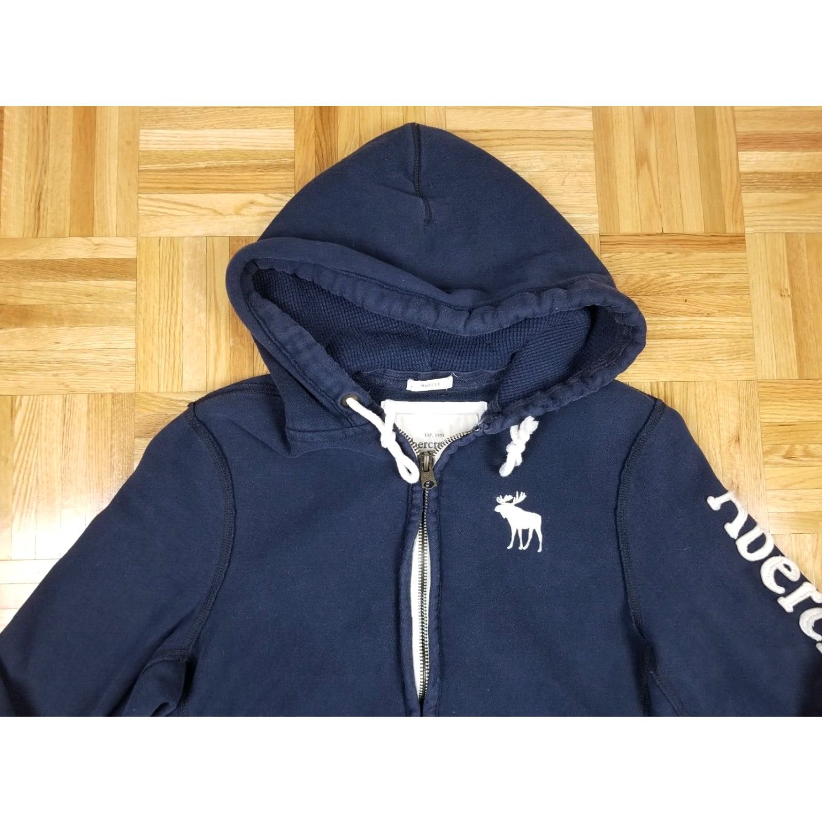 Abercrombie & Fitch VINTAGE Abercrombie & Fitch FULL ZIP UP HOODIE Men's Large Shirt Adult Large Blue Striped USA Retro Concert Rock Bathroom? Size US L / EU 52-54 / 3 - 3 Thumbnail