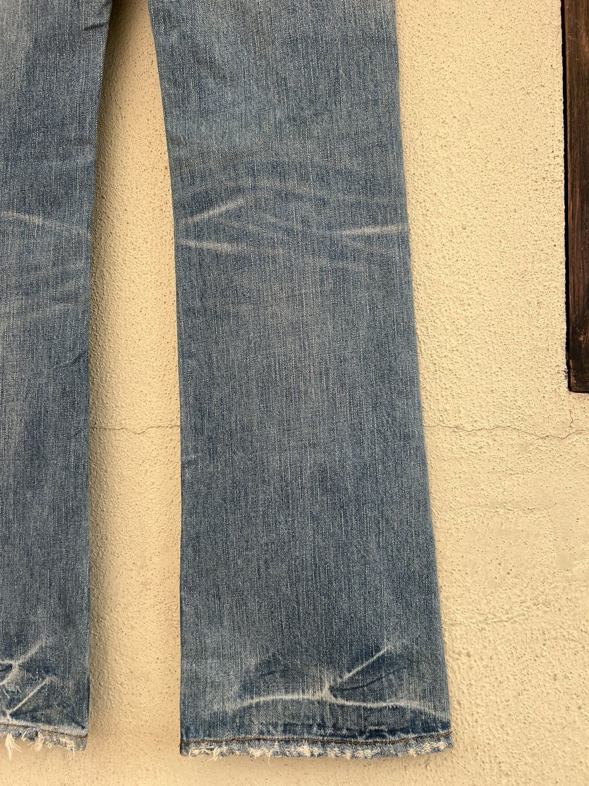 Vintage Vintage Bonds & Peace Japan Rips Distress Denim Flare Jeans Size US 32 / EU 48 - 19 Thumbnail