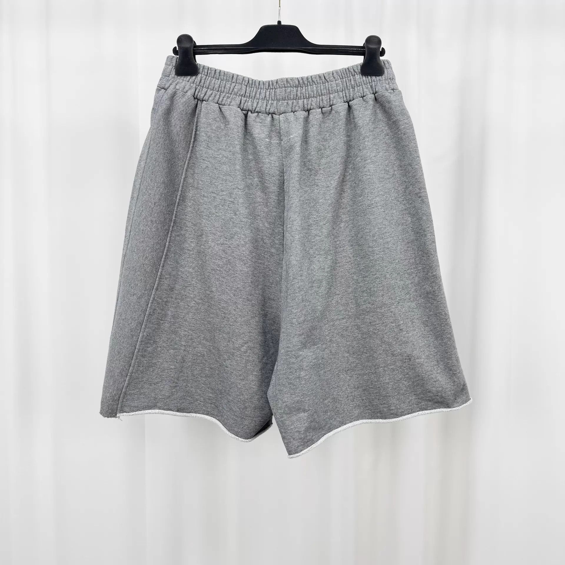 Maison Margiela MM Color Blocked Raw Hem Shorts M 99 New Size US 32 / EU 48 - 2 Thumbnail