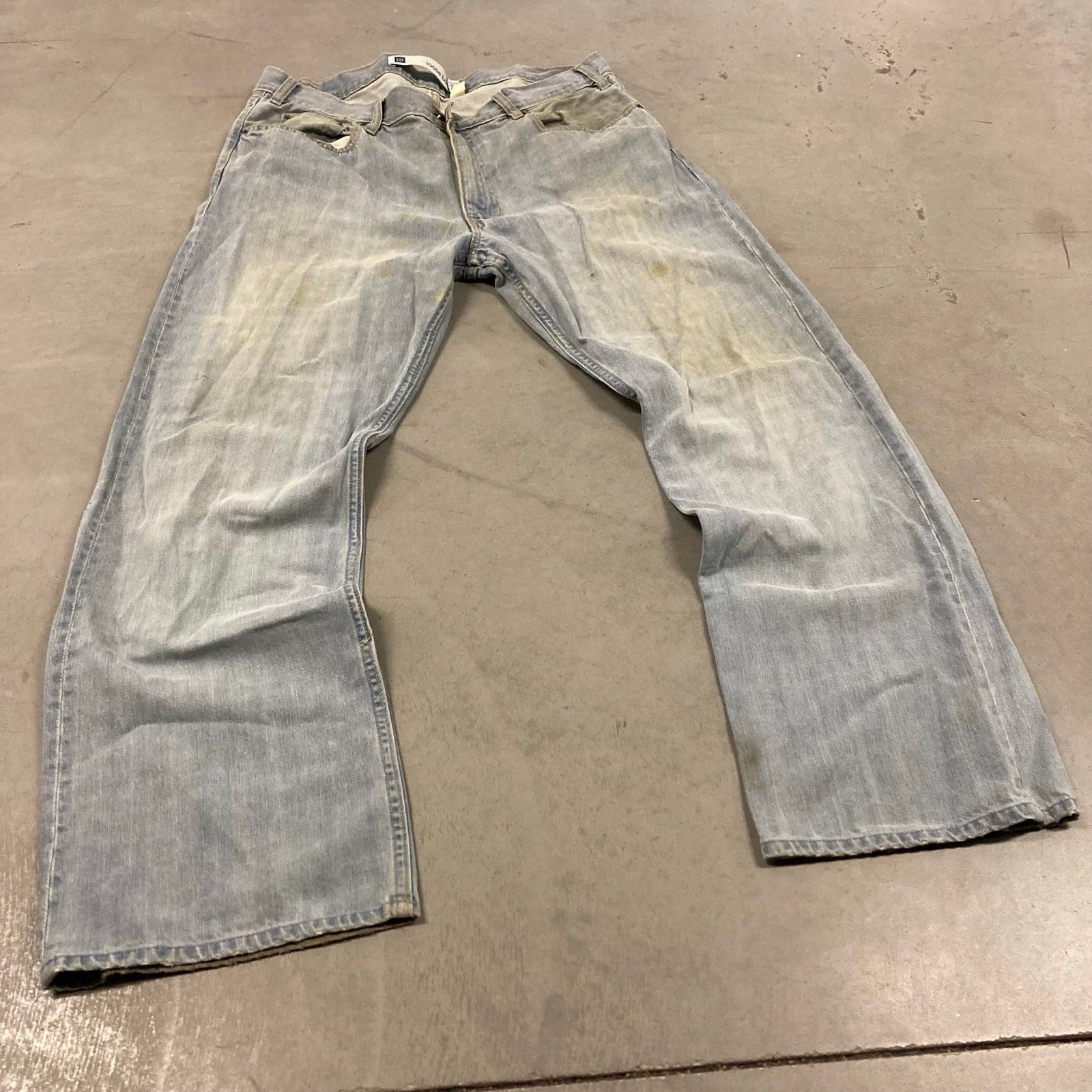 Gap Baggy distressed gap bootcut jeans 38x32 Size US 38 / EU 54 - 1 Thumbnail