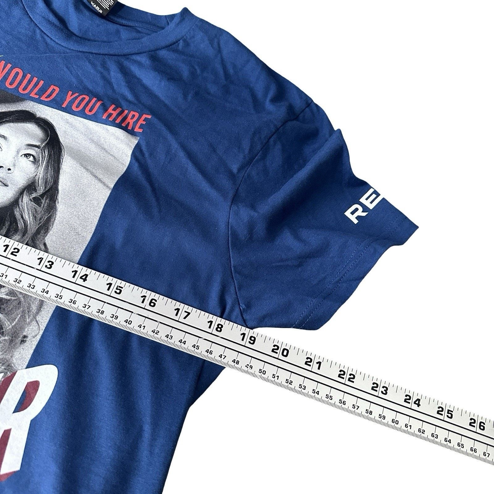 Other The Housemaid Sydney Sweeney Movie T-Shirt Men Small Blue Size US S / EU 44-46 / 1 - 8 Thumbnail