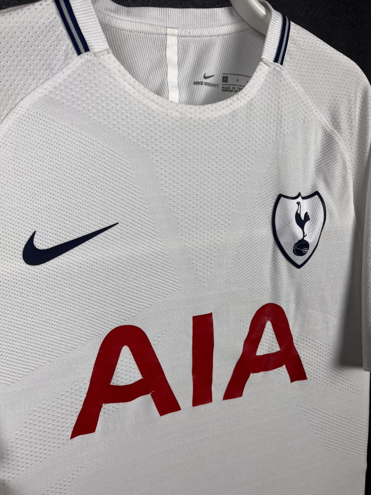 Other Tottenham Hotspur 2017 2018 soccer football jersey Kane Size US S / EU 44-46 / 1 - 3 Thumbnail