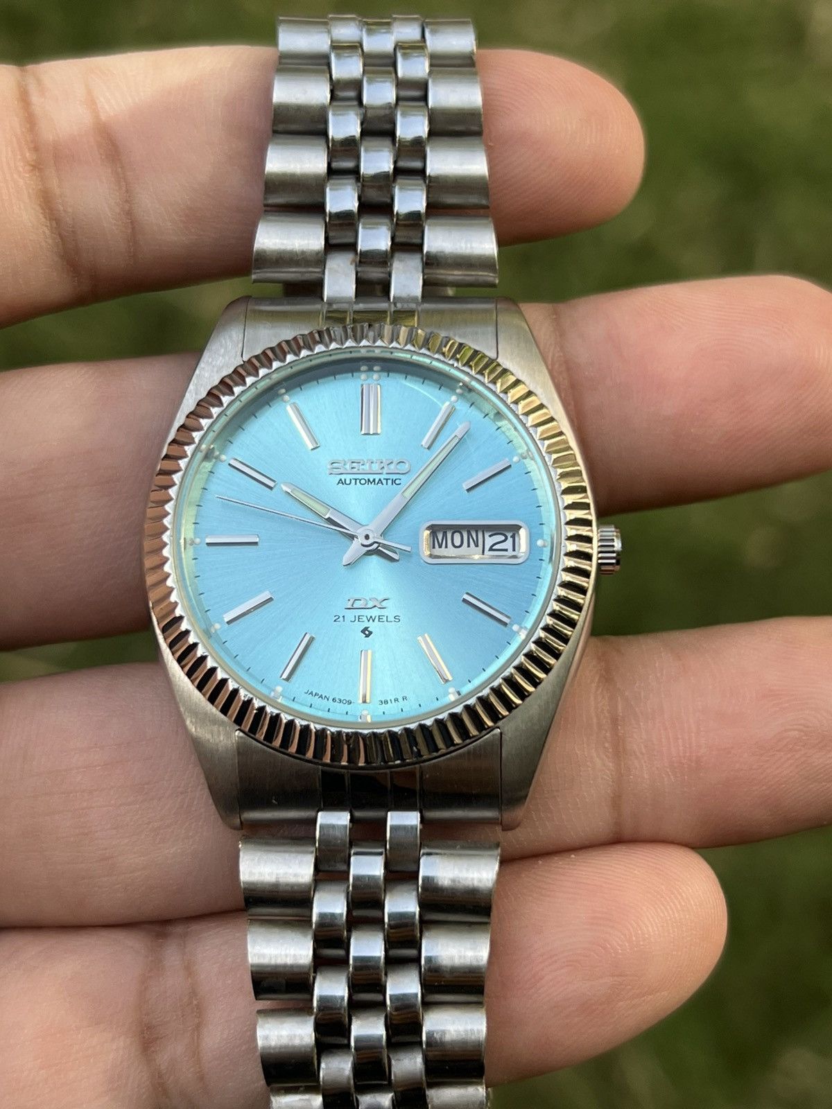 Seiko Seiko DX Automatic Fluted Bazel Day/Date Japan Size 36 - 11 Thumbnail