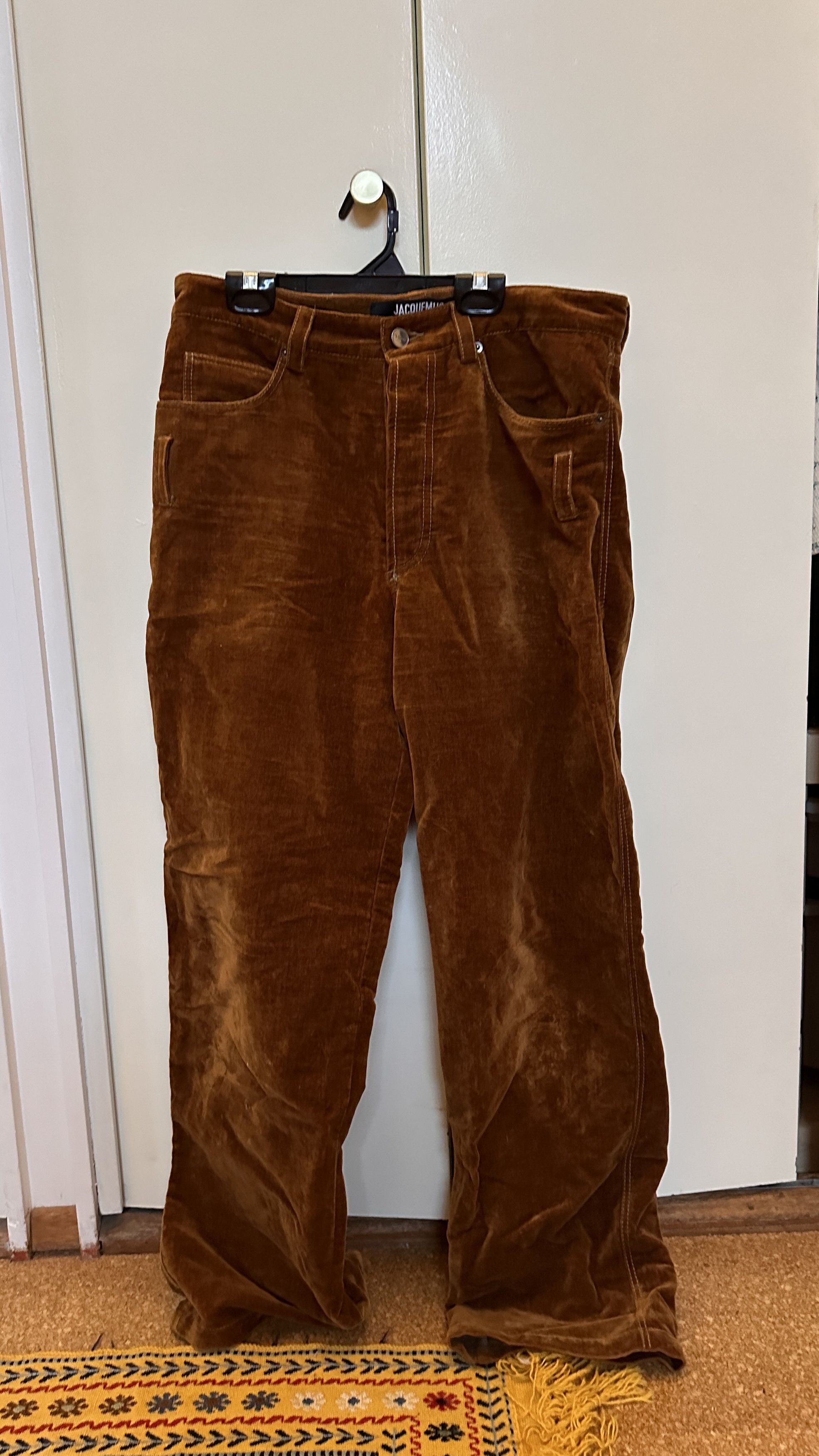 Jacquemus Brown La Montagne 'Le Pantalon Velours' Trousers Size US 30 / EU 46 - 1 Thumbnail